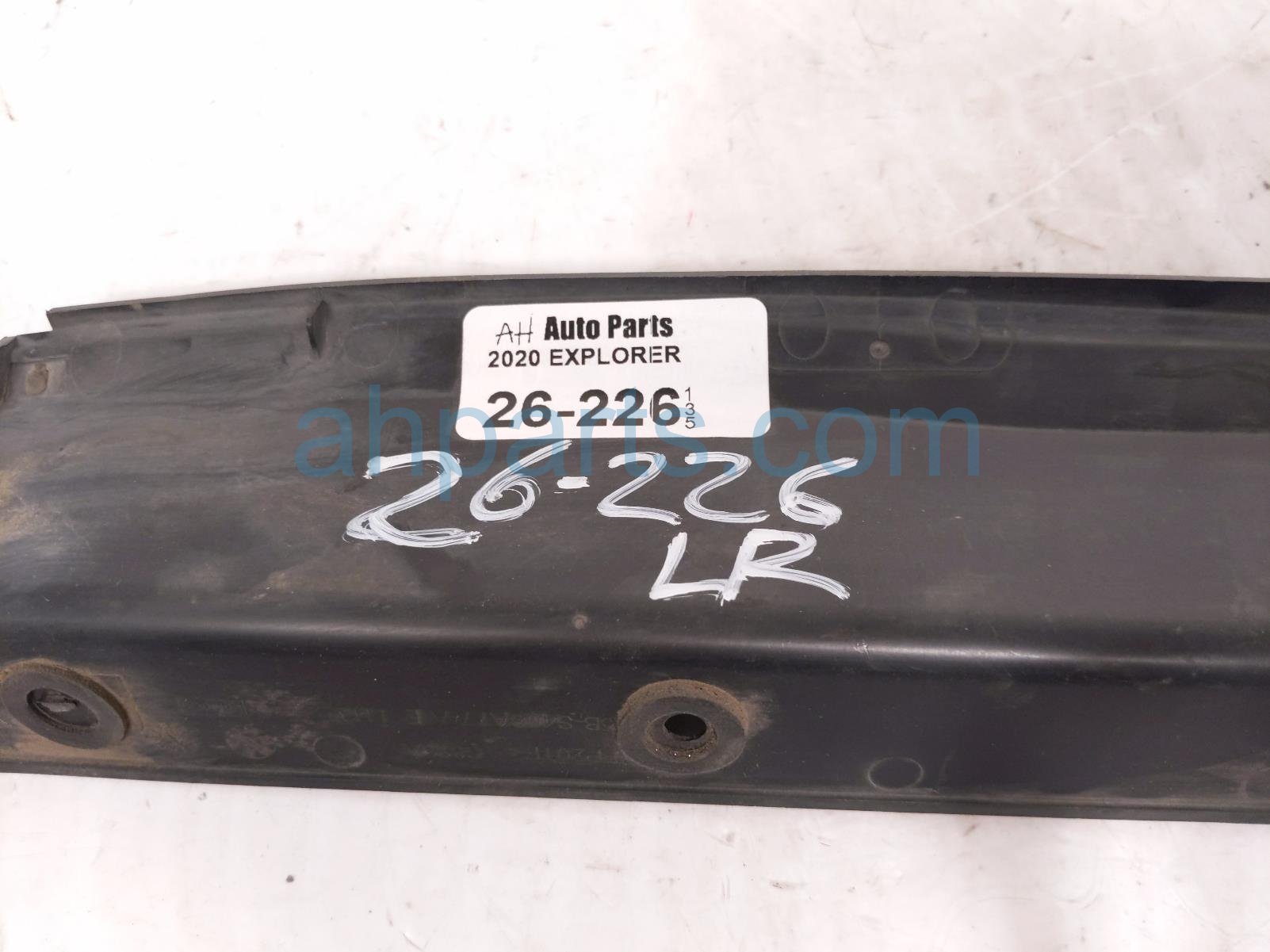 2020 Ford Explorer Rear Driver Liftgate Pinch Sensor LB5Z 78406A77 B Replacement 2020 Ford Explorer Rear Driver Liftgate Pinch Sensor LB5Z 78406A77 B Replacement thumbnail