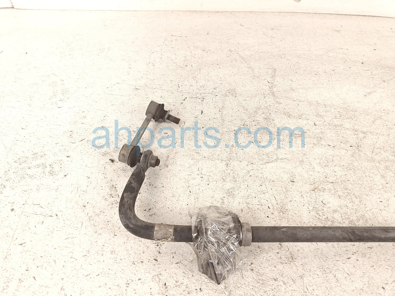 2015 Lexus Rx450h Rear Stabilizer / Sway Bar 48812 0E020 Replacement 2015 Lexus Rx450h Rear Stabilizer / Sway Bar 48812 0E020 Replacement thumbnail