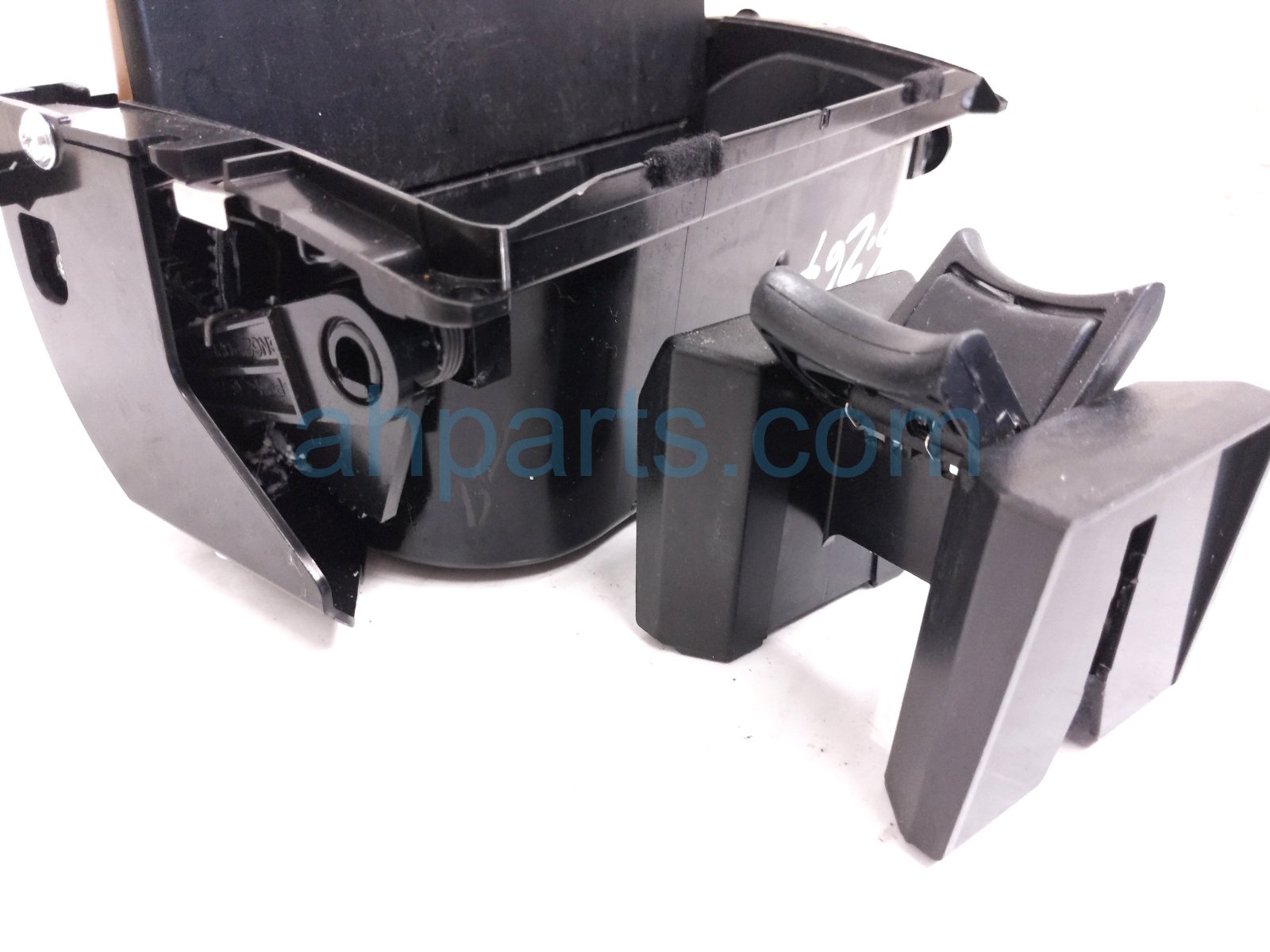 2015 Lexus Rx450h Center Console Cup Holder Assy Blk 58803 0E010 Replacement 2015 Lexus Rx450h Center Console Cup Holder Assy Blk 58803 0E010 Replacement thumbnail