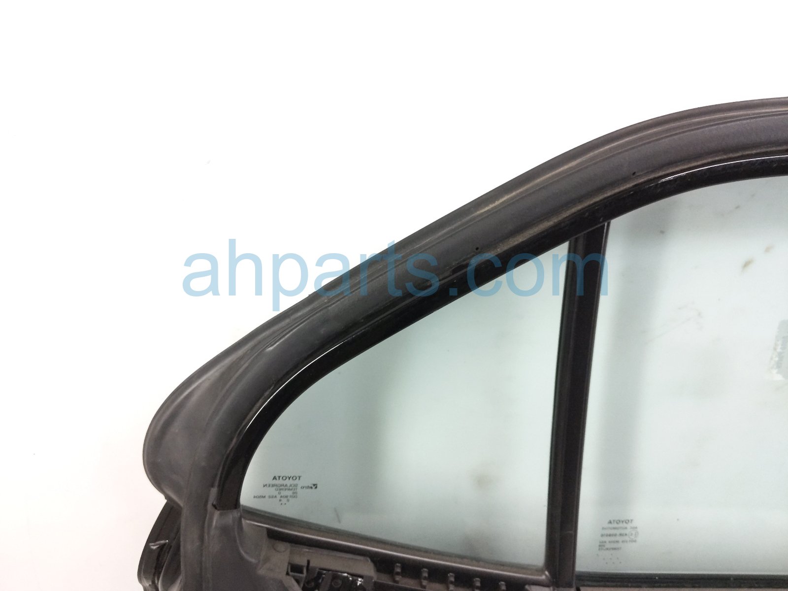 2020 Toyota Camry Rear Driver Door Black No Inside Trim 67004 06301 Replacement 2020 Toyota Camry Rear Driver Door Black No Inside Trim 67004 06301 Replacement thumbnail