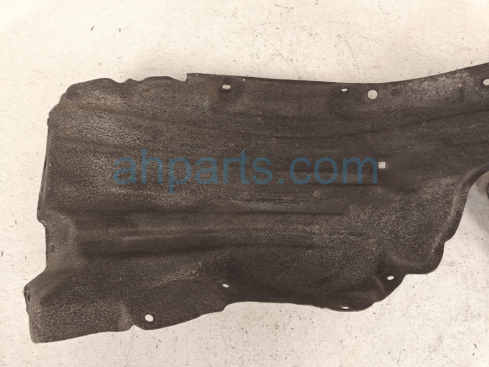 2024 Toyota Rav 4 Front Driver Inner Fender Liner 53876 0R080 Replacement 2024 Toyota Rav 4 Front Driver Inner Fender Liner 53876 0R080 Replacement thumbnail