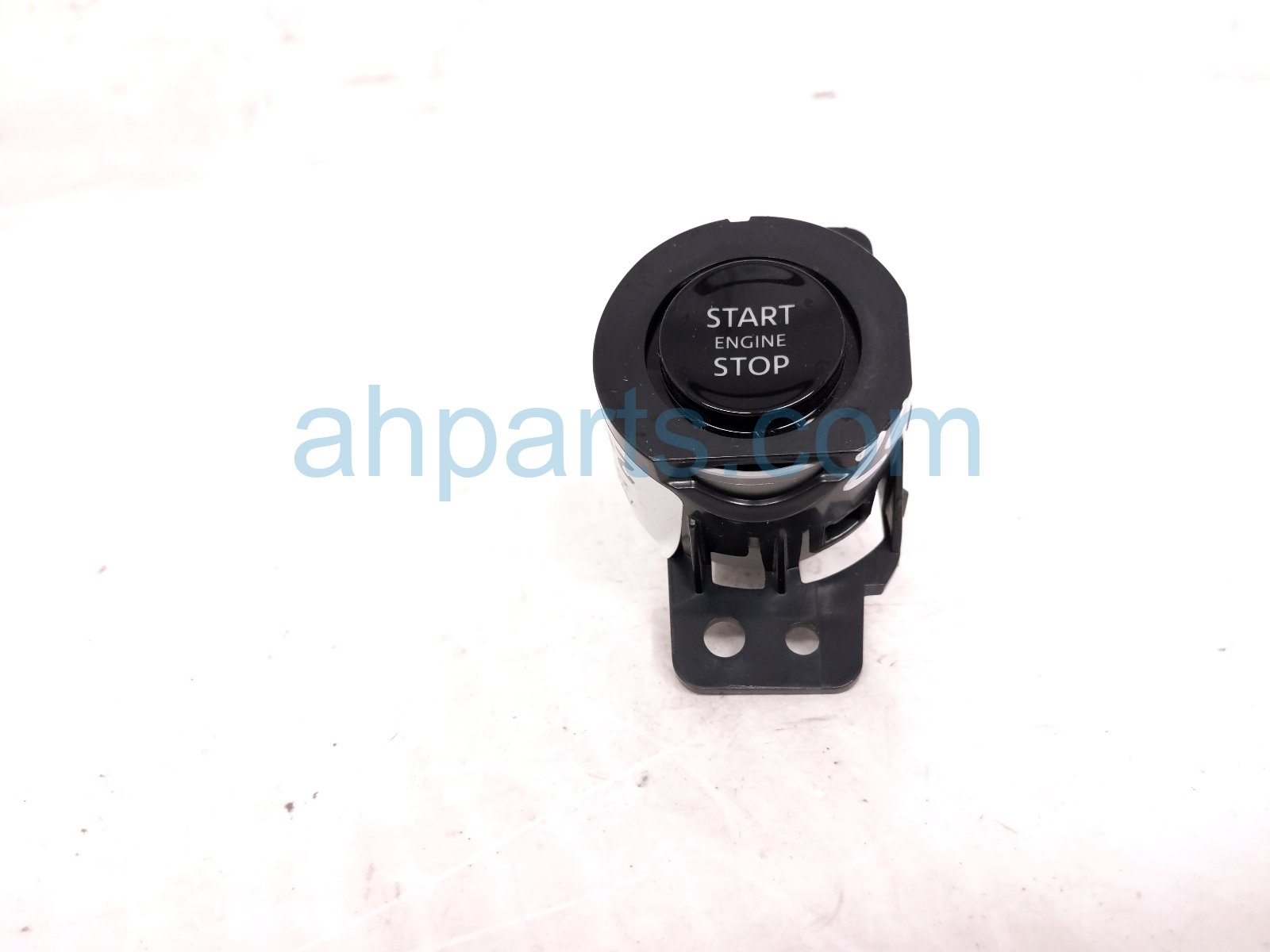 2026 Nissan Sentra Column Push Start / Stop Ignition Switch 25150 7DA0A Replacement 2026 Nissan Sentra Column Push Start / Stop Ignition Switch 25150 7DA0A Replacement thumbnail