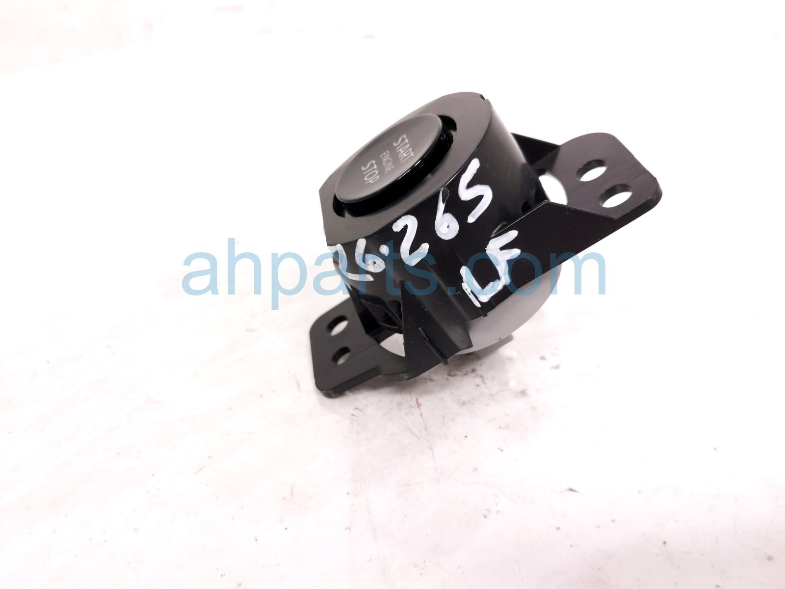 2026 Nissan Sentra Column Push Start / Stop Ignition Switch 25150 7DA0A Replacement 2026 Nissan Sentra Column Push Start / Stop Ignition Switch 25150 7DA0A Replacement thumbnail