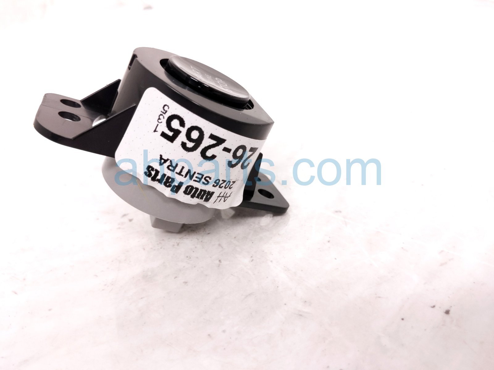 2026 Nissan Sentra Column Push Start / Stop Ignition Switch 25150 7DA0A Replacement 2026 Nissan Sentra Column Push Start / Stop Ignition Switch 25150 7DA0A Replacement thumbnail