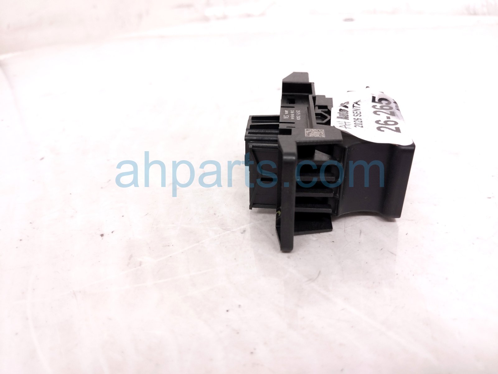 2026 Nissan Sentra Park Brake & Auto Hold Sw Ctr 25175 7SA0A Replacement 2026 Nissan Sentra Park Brake & Auto Hold Sw Ctr 25175 7SA0A Replacement thumbnail