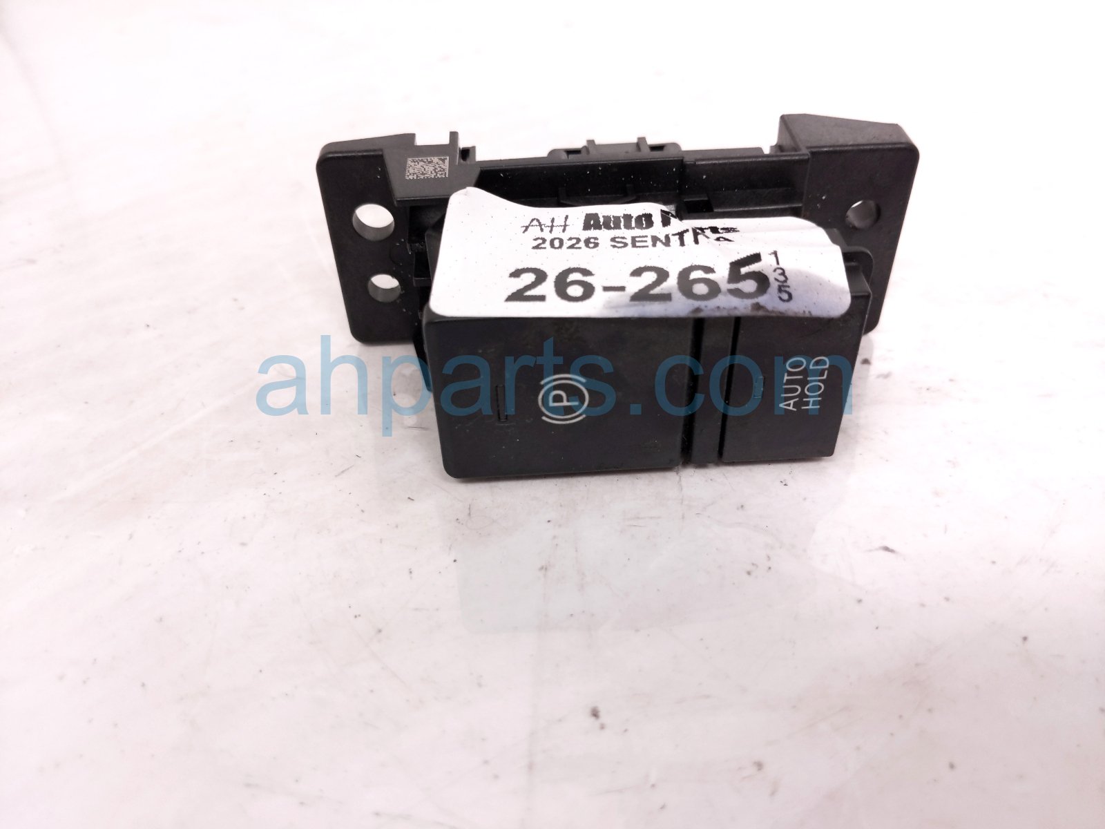 2026 Nissan Sentra Park Brake & Auto Hold Sw Ctr 25175 7SA0A Replacement 2026 Nissan Sentra Park Brake & Auto Hold Sw Ctr 25175 7SA0A Replacement thumbnail