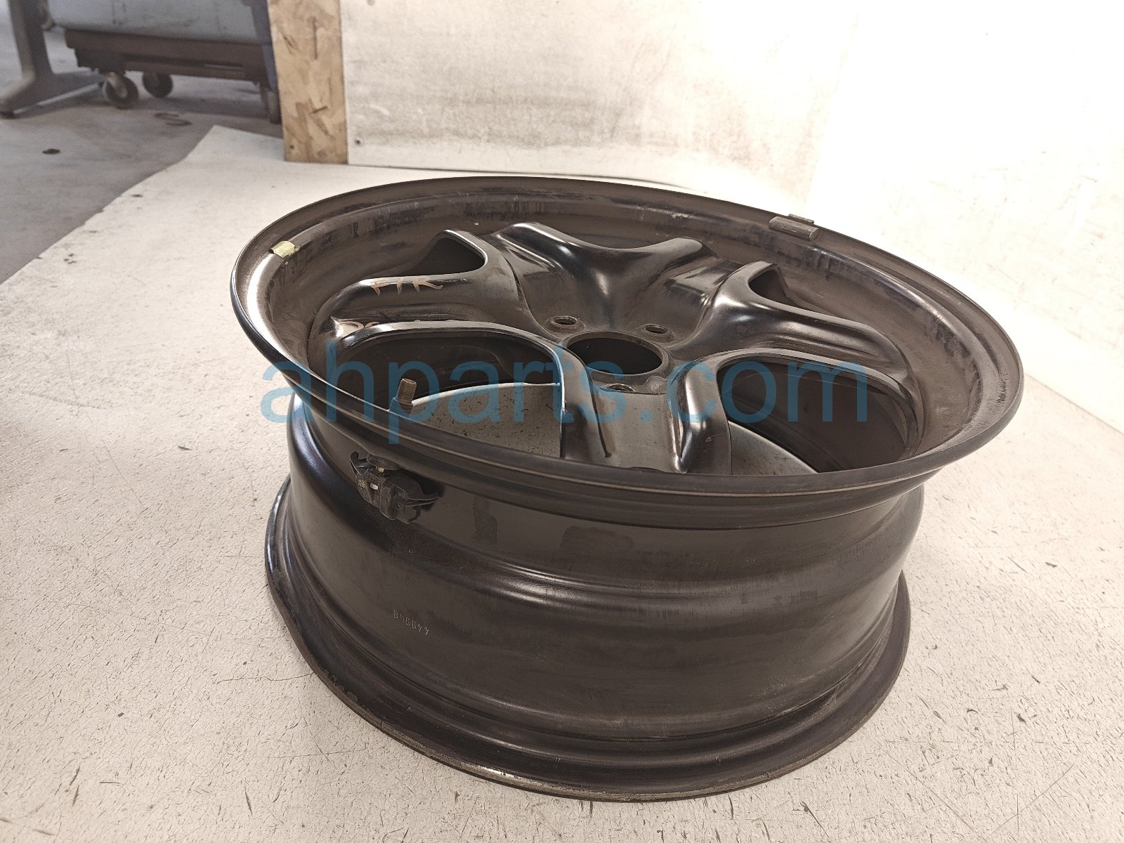 2025 Nissan Kicks Front Passenger Wheel / Rim 17x7 40300 7LA0B Replacement 2025 Nissan Kicks Front Passenger Wheel / Rim 17x7 40300 7LA0B Replacement thumbnail