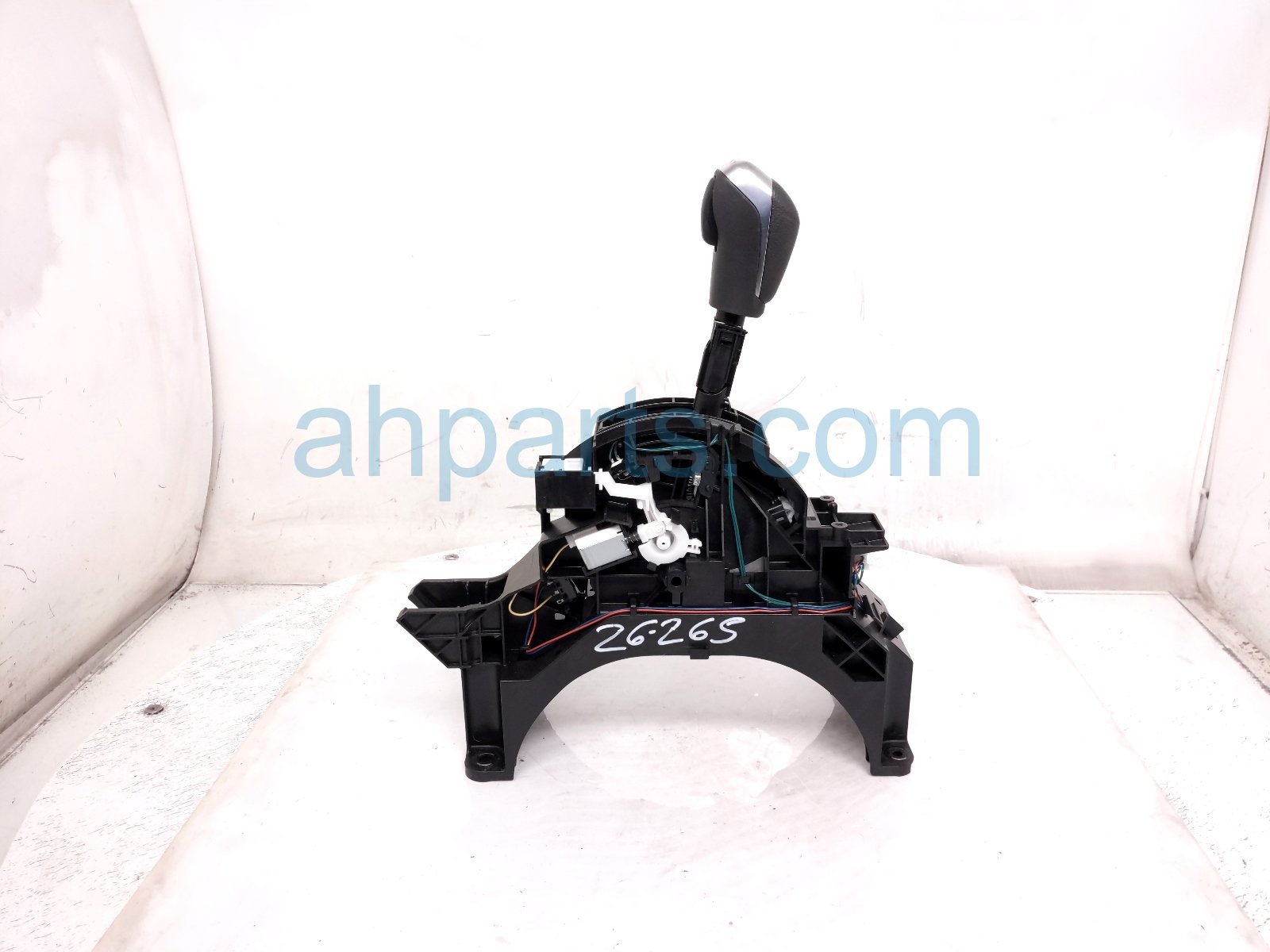 Nissan A/T FLOOR SHIFTER ASSY -2.0L FWD