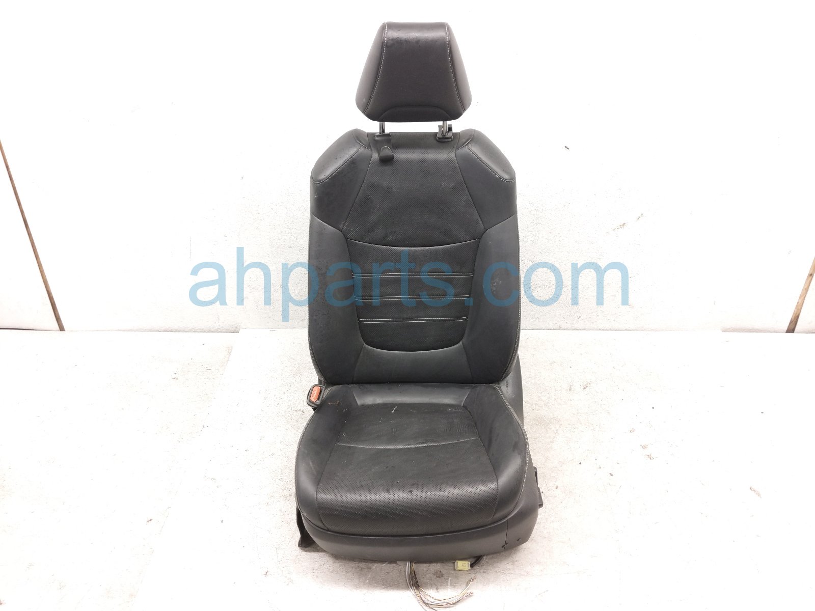 2022 Toyota Rav 4 Front Driver Seat Black W/ Airbag 71074 42B50 C0 Replacement 2022 Toyota Rav 4 Front Driver Seat Black W/ Airbag 71074 42B50 C0 Replacement