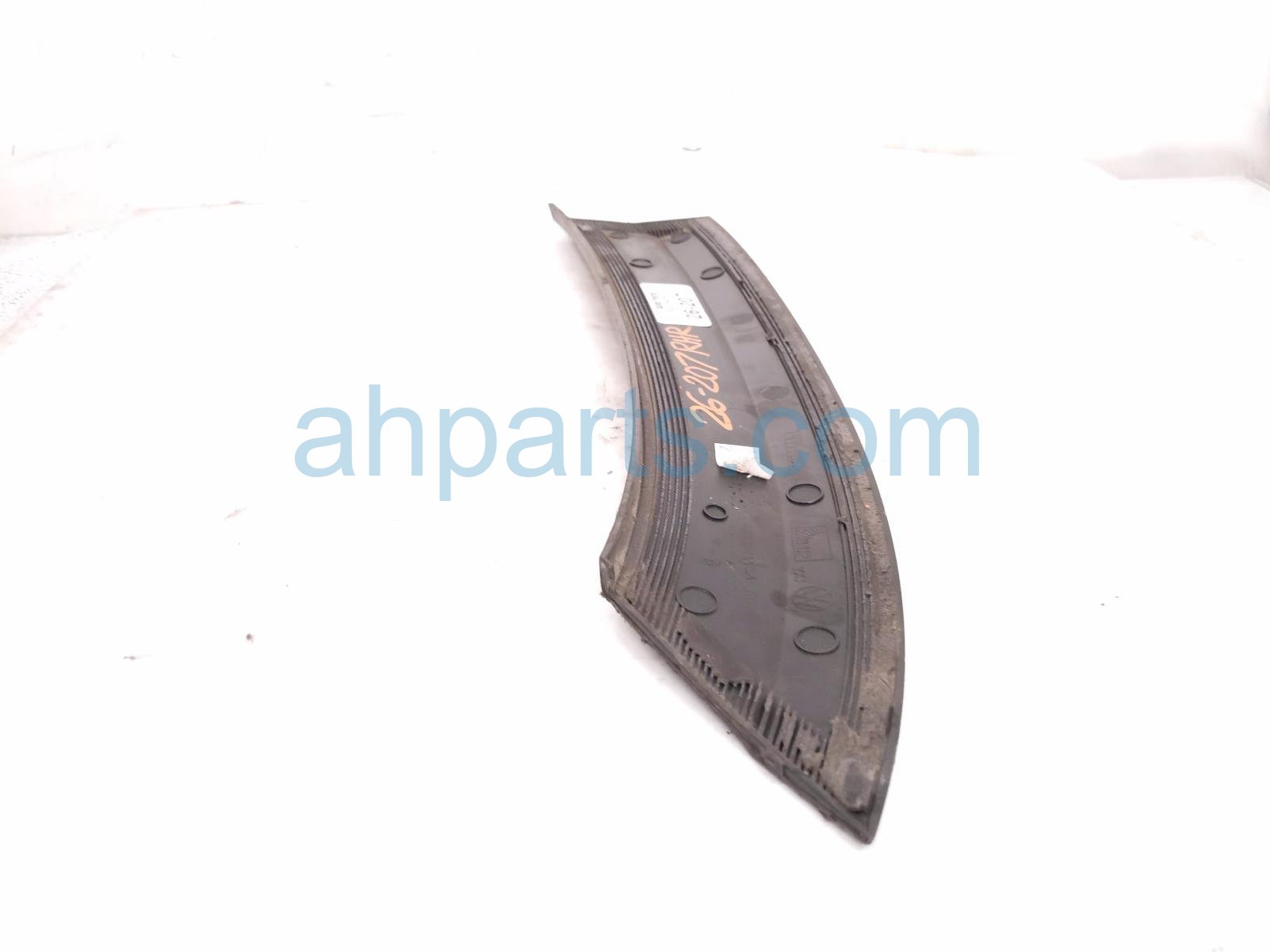 2023 Volkswagen Taos Rear Passenger Wheel Opening Molding Black 2GJ 854 990 A Replacement 2023 Volkswagen Taos Rear Passenger Wheel Opening Molding Black 2GJ 854 990 A Replacement thumbnail