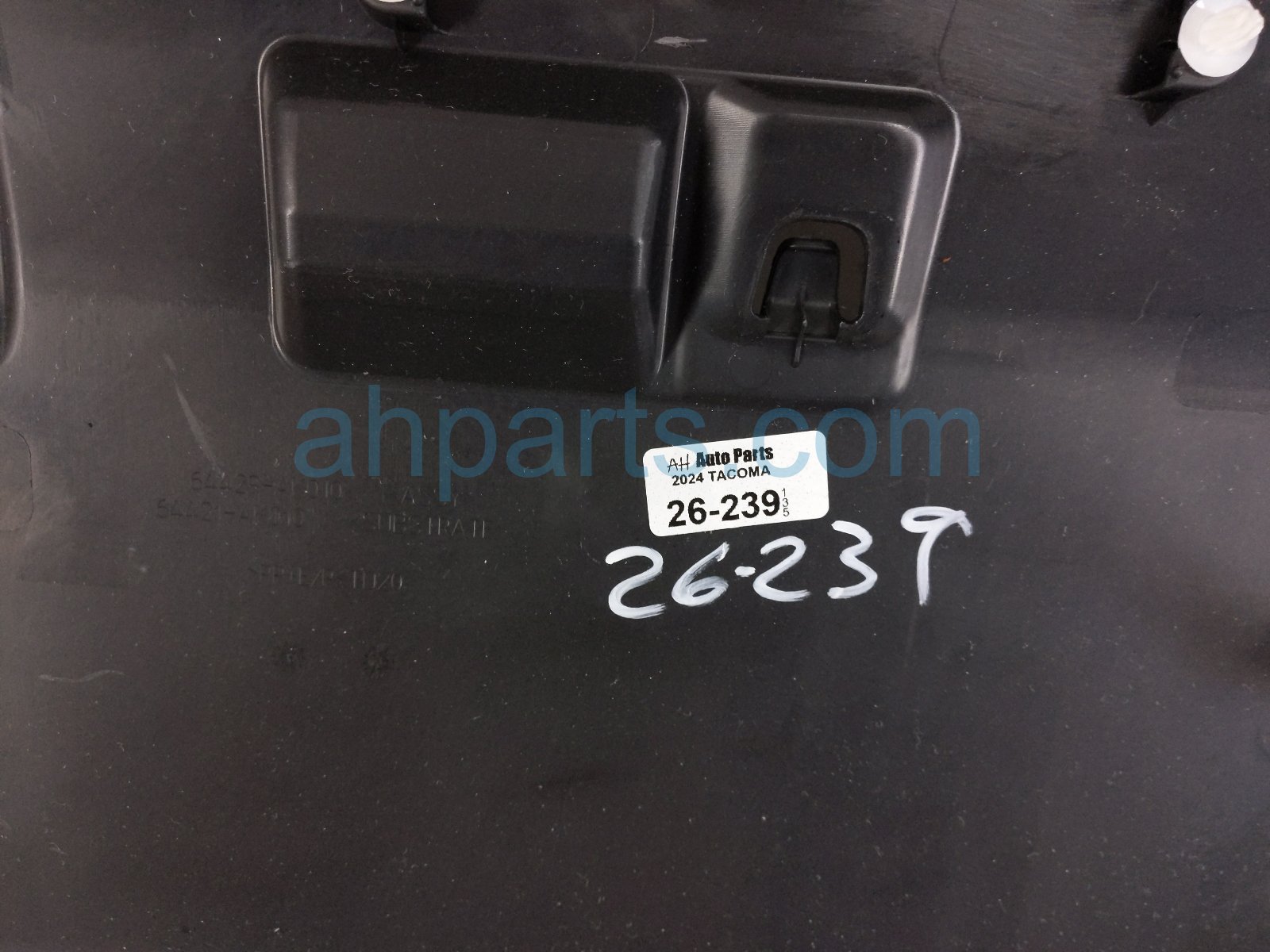 2024 Toyota Tacoma Center Console Floor Assy Black 64427 AK010 Replacement 2024 Toyota Tacoma Center Console Floor Assy Black 64427 AK010 Replacement thumbnail