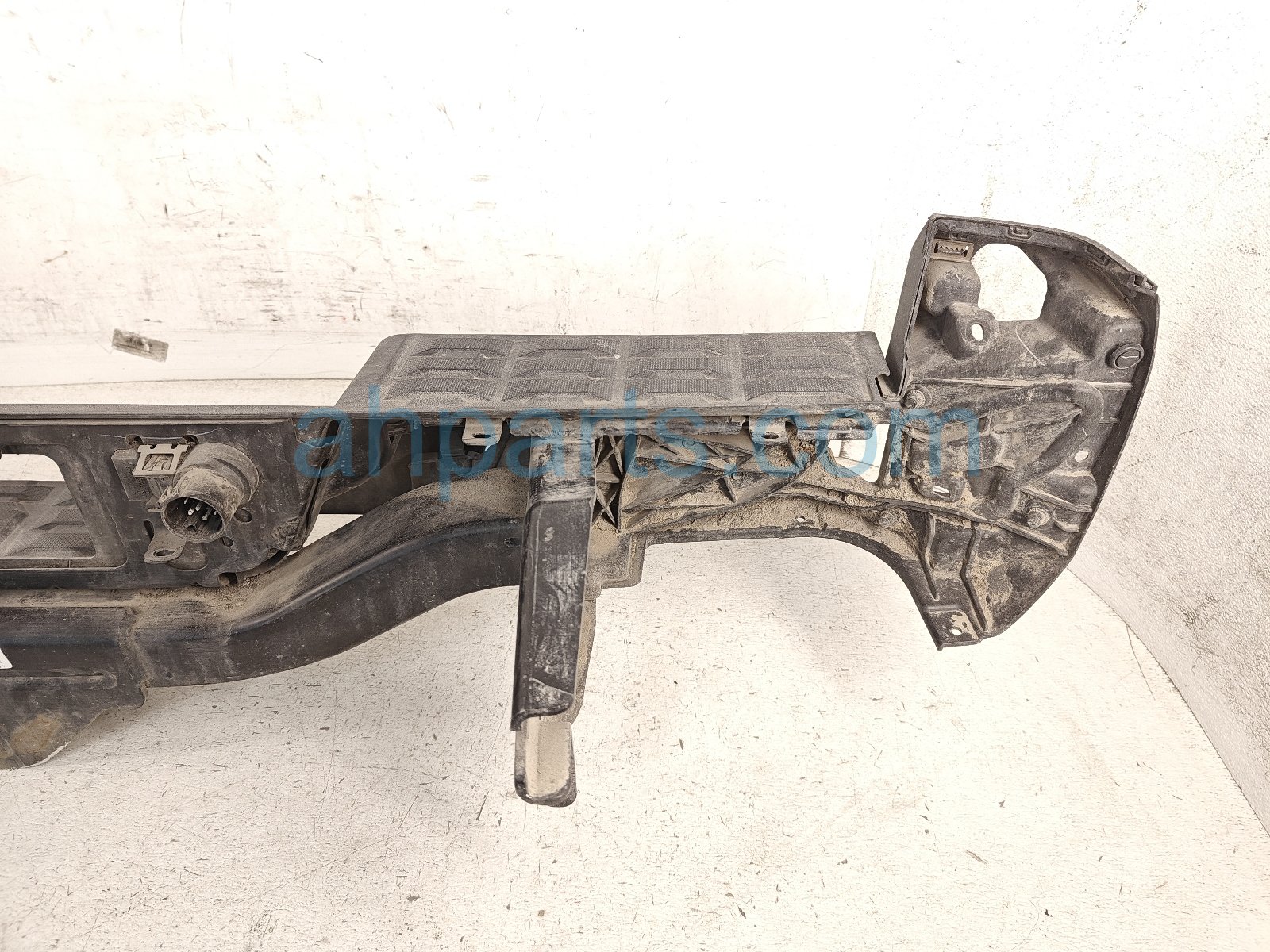 2018 Toyota Tacoma Reinforcement Bar / Beam Rear Bumper Silver Missing Piece 52057 04030 Replacement 2018 Toyota Tacoma Reinforcement Bar / Beam Rear Bumper Silver Missing Piece 52057 04030 Replacement thumbnail