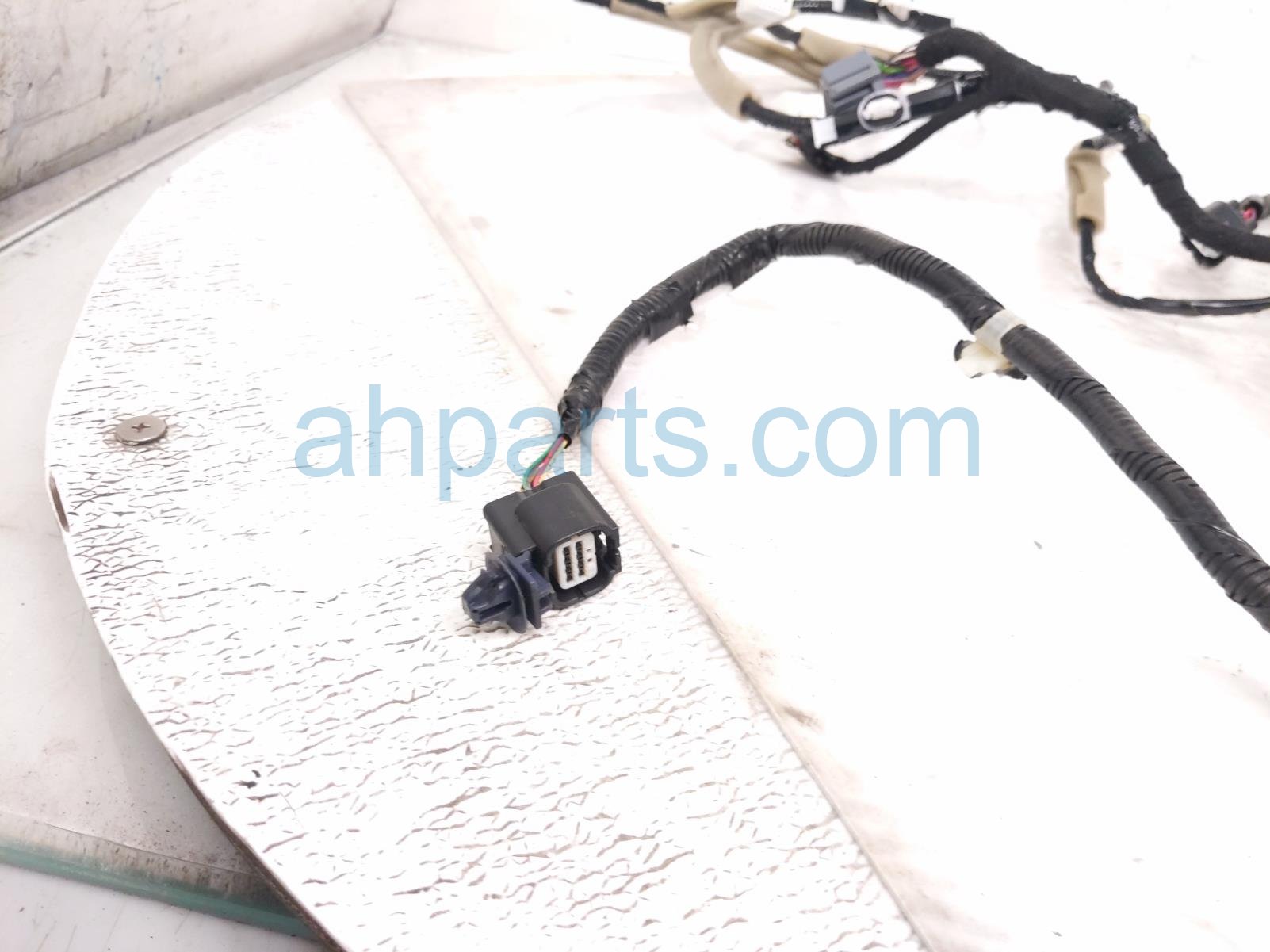 2021 Honda Accord Front Driver Door Wire Harness 32751 TVA A30 Replacement 2021 Honda Accord Front Driver Door Wire Harness 32751 TVA A30 Replacement thumbnail