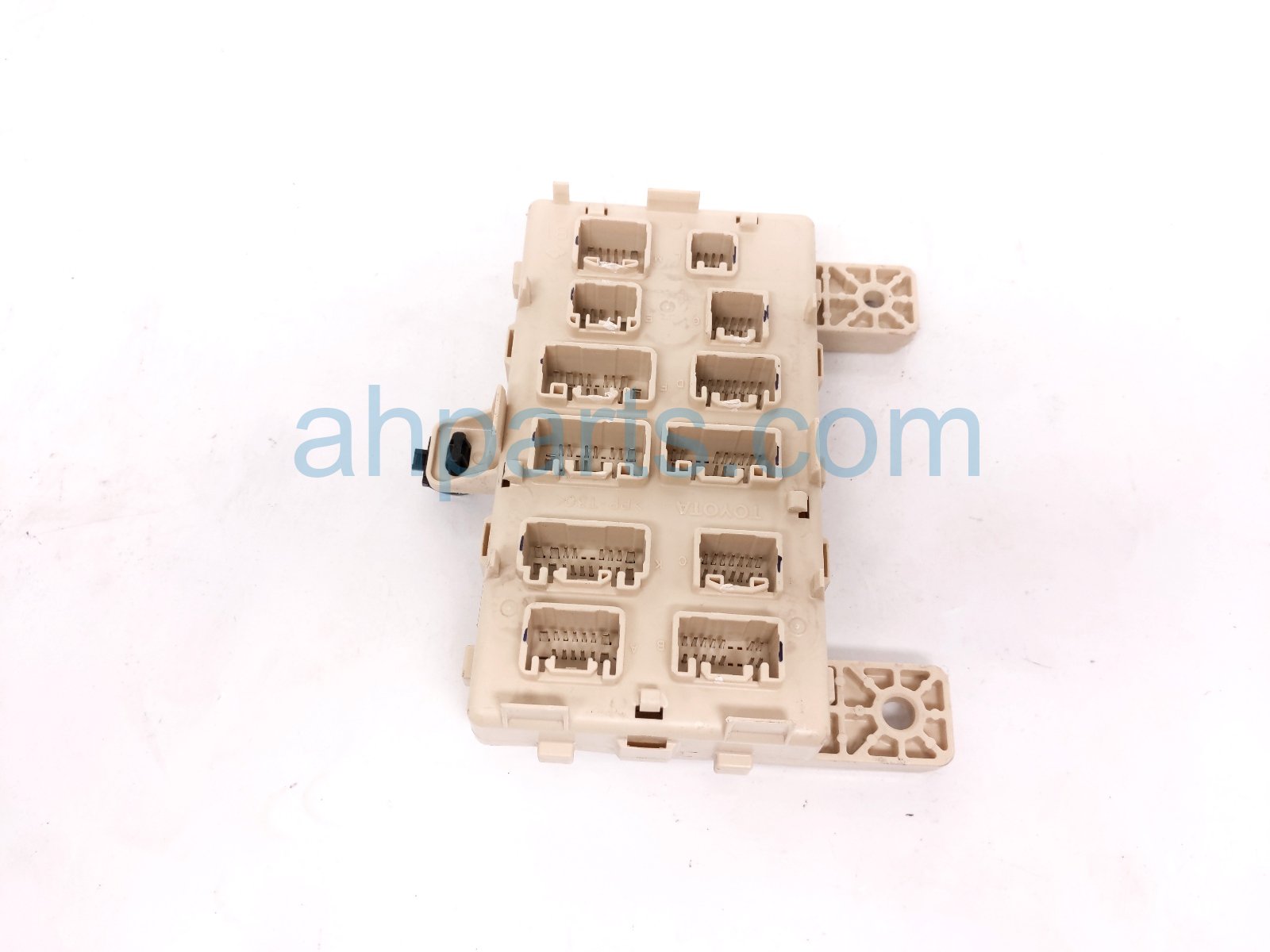 Lexus DRIVER JUNCTION BLOCK FUSE BOX Lexus DRIVER JUNCTION BLOCK FUSE BOX