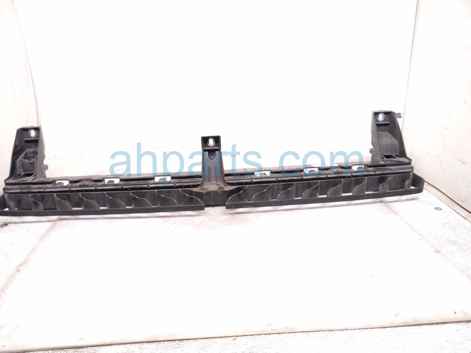 2023 Volkswagen Taos Grille Radiator Guide Support 1.5l 2GJ 805 705 B Replacement 2023 Volkswagen Taos Grille Radiator Guide Support 1.5l 2GJ 805 705 B Replacement thumbnail