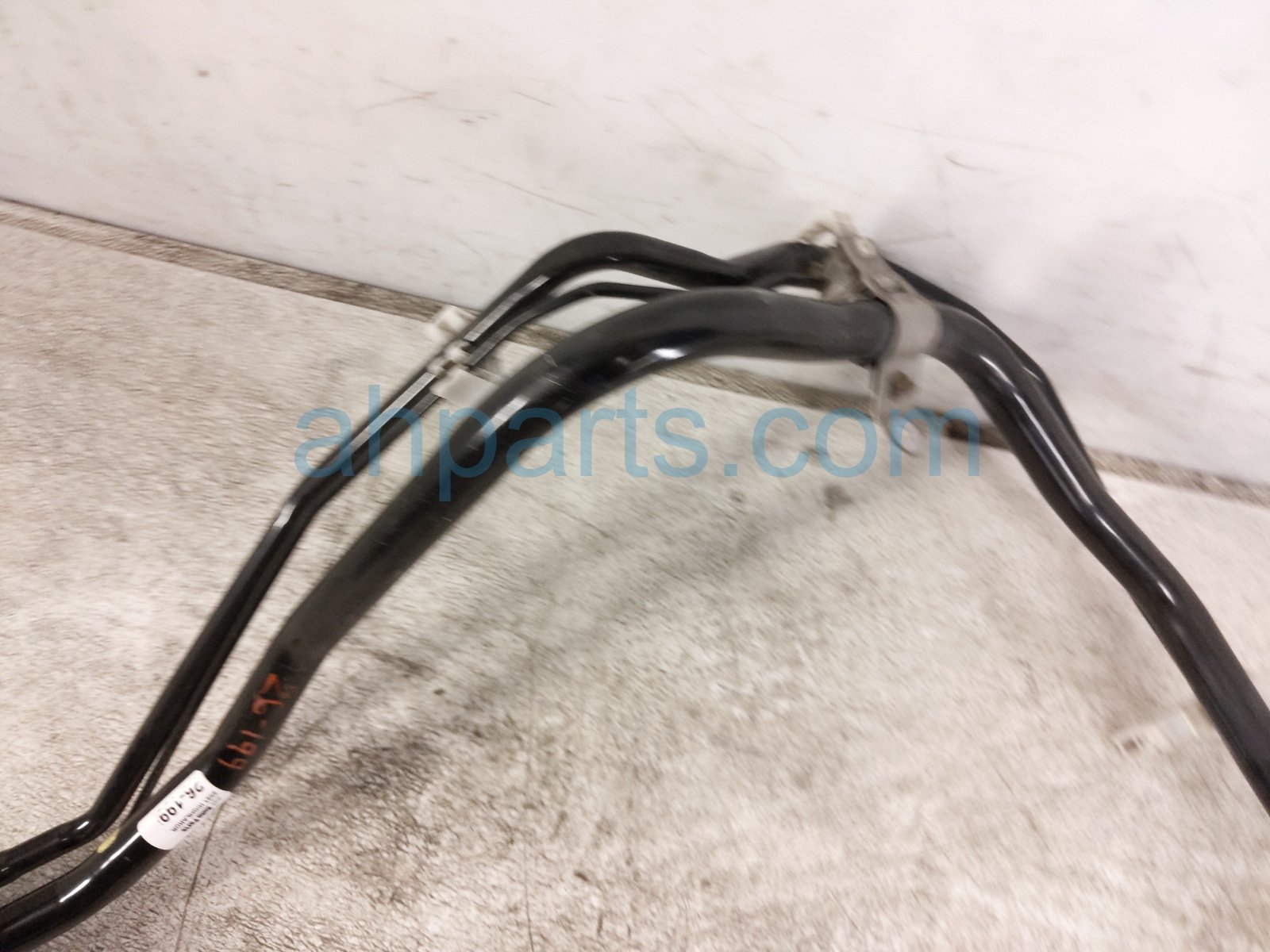 2021 Toyota Highlander Gas / Fuel Filler Neck 2.5l Awd 77201 0E170 Replacement 2021 Toyota Highlander Gas / Fuel Filler Neck 2.5l Awd 77201 0E170 Replacement thumbnail