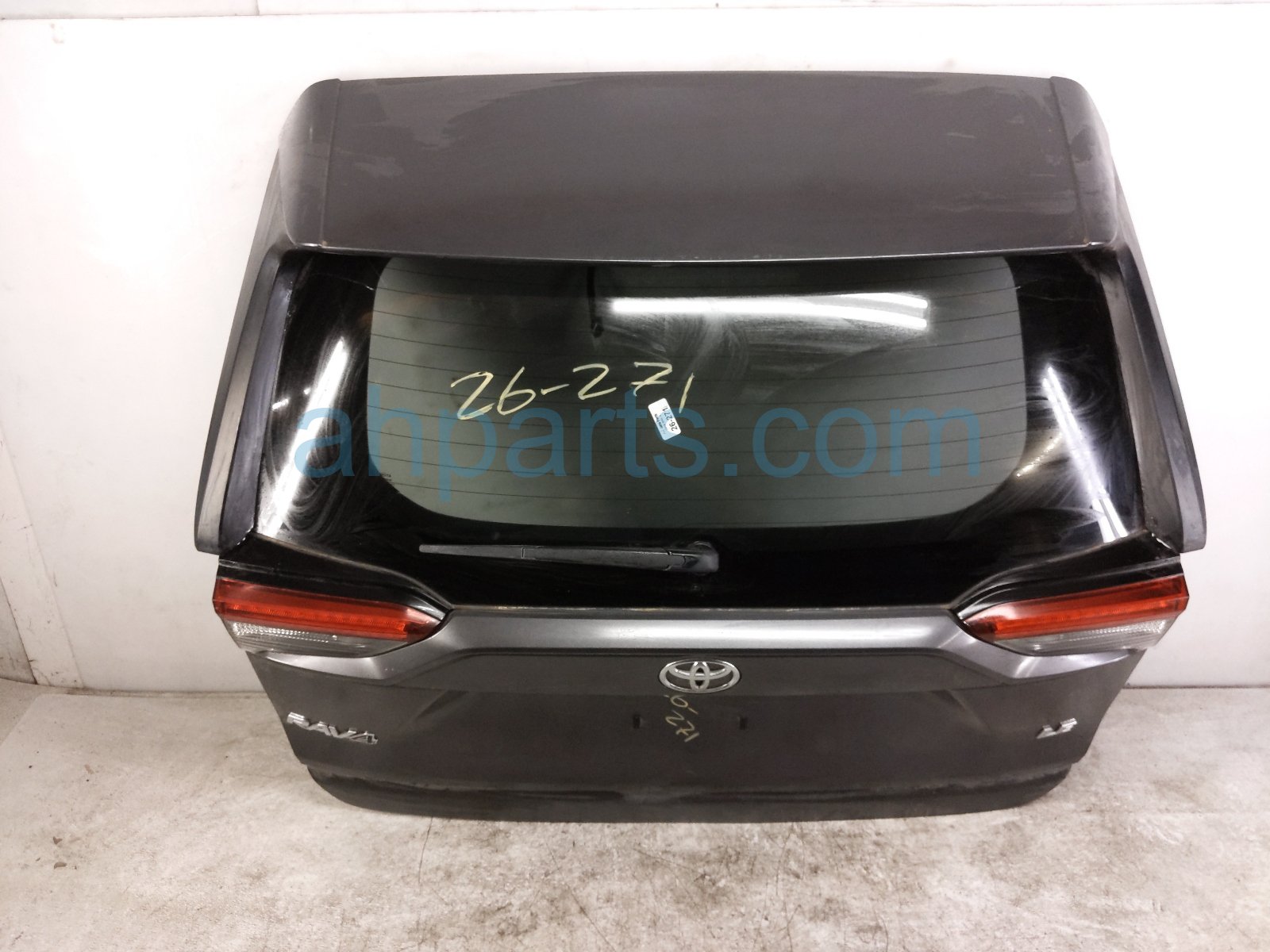 Toyota LIFT GATE / TAIL GATE - GREY