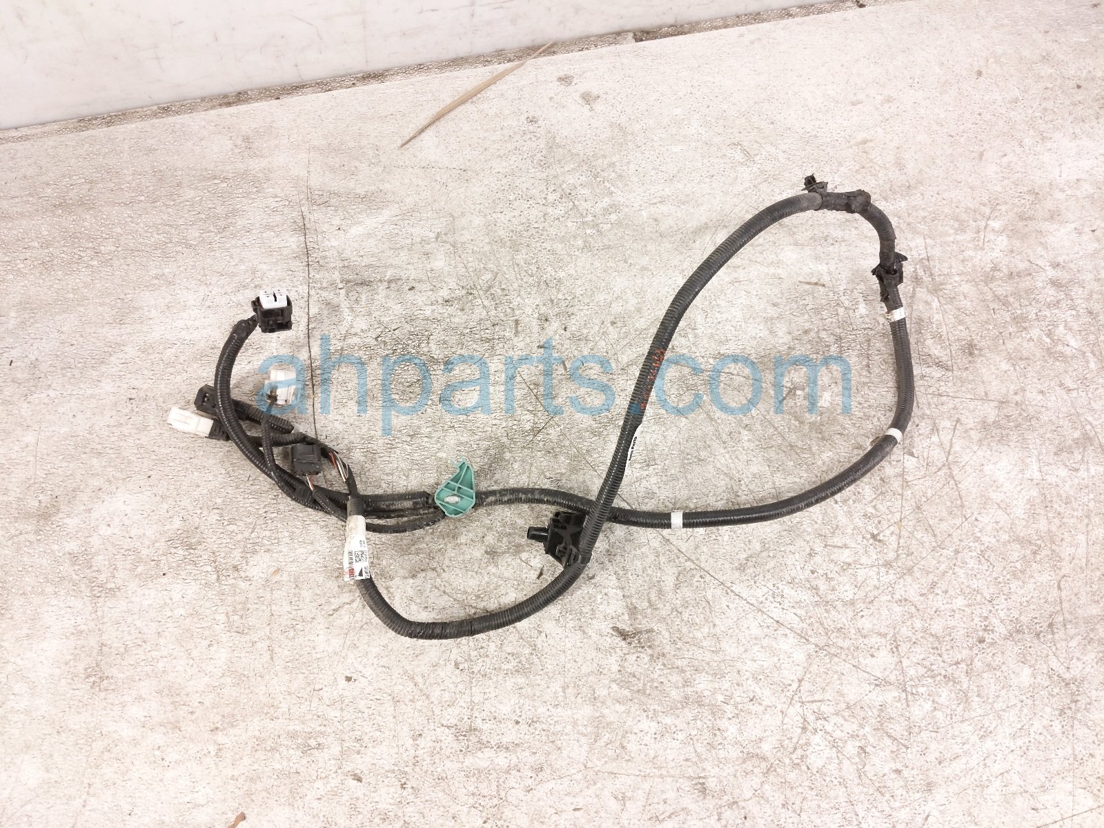 2022 Toyota Sienna Fuel Gauge Wire Harness lh 82412 08090 Replacement 2022 Toyota Sienna Fuel Gauge Wire Harness lh 82412 08090 Replacement thumbnail