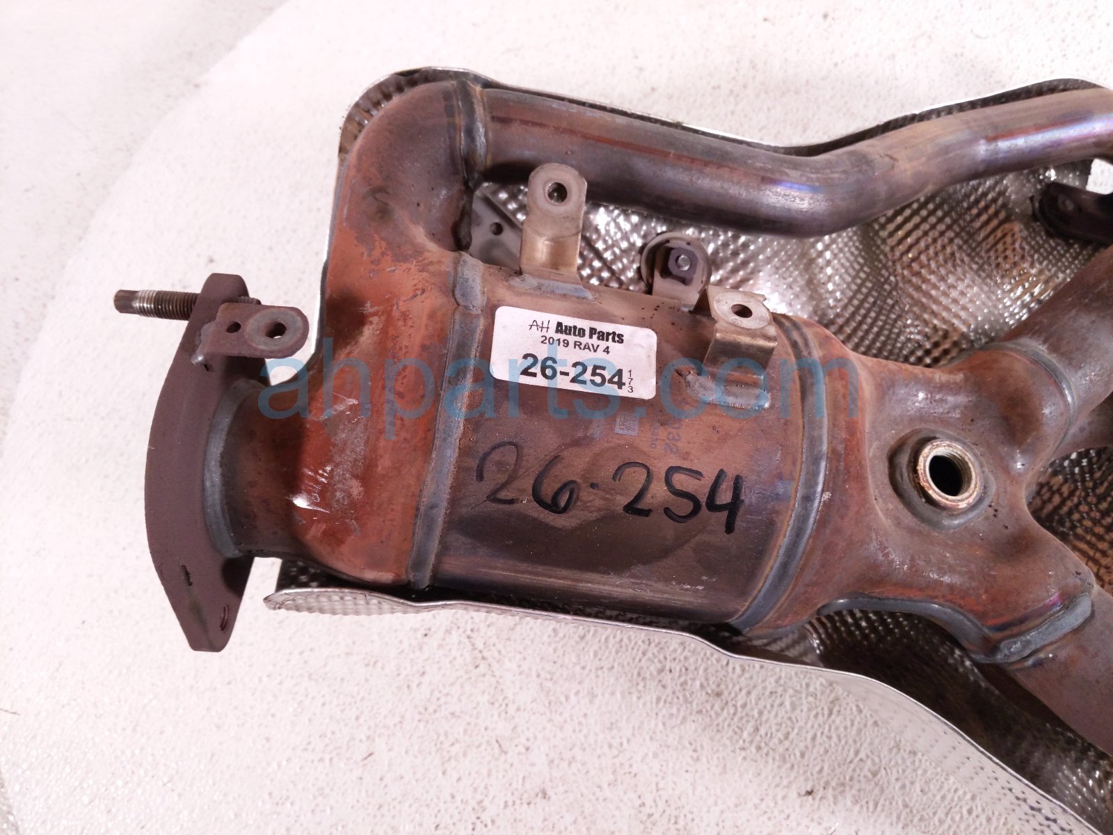 2019 Toyota Rav 4 Catalytic Exhaust Manifold 2.5l Fwd 17141 25131 Replacement 2019 Toyota Rav 4 Catalytic Exhaust Manifold 2.5l Fwd 17141 25131 Replacement thumbnail