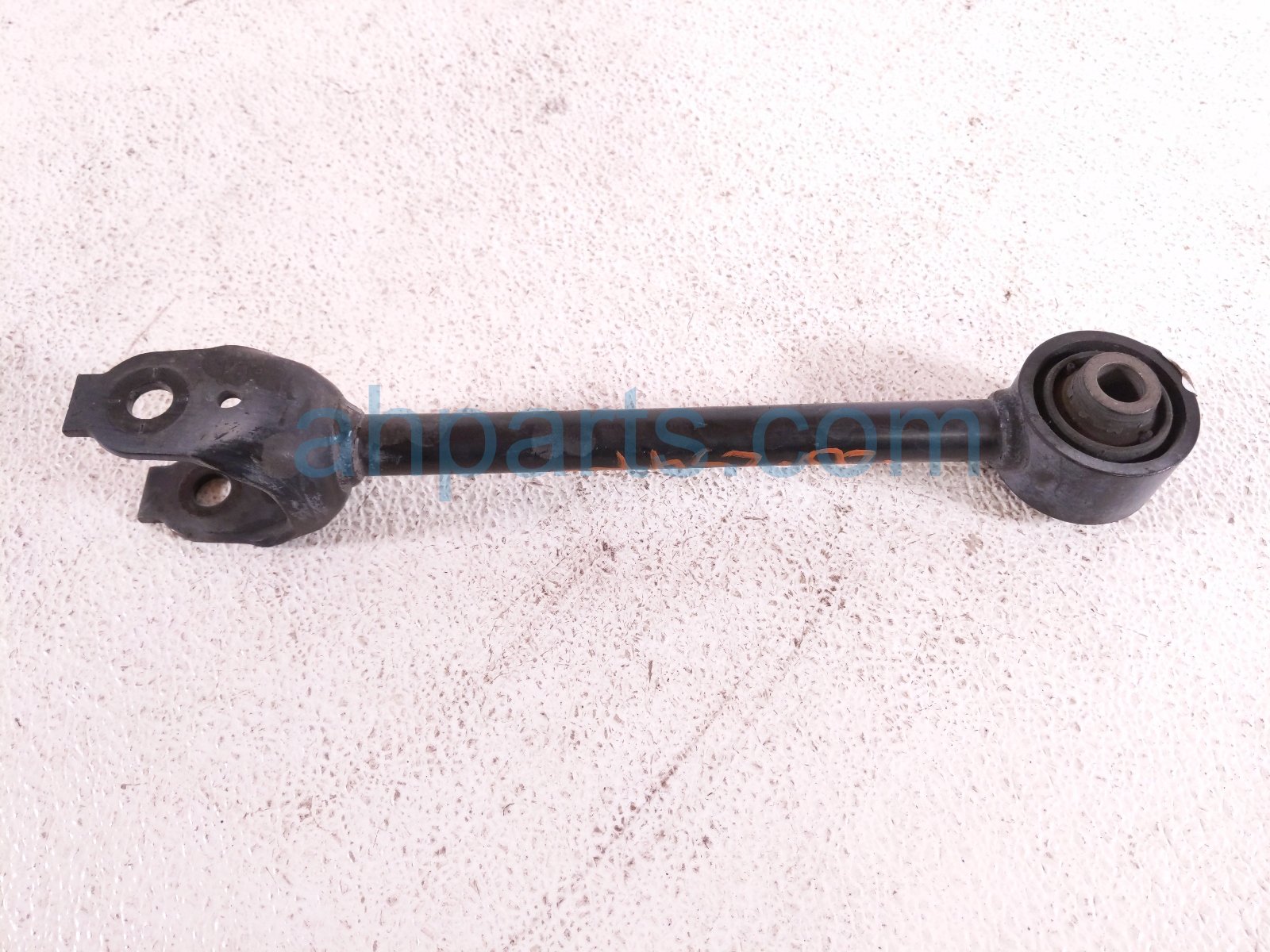 2019 Toyota Rav 4 Rear Driver Forward Lower Control Arm 48710 0R050 Replacement 2019 Toyota Rav 4 Rear Driver Forward Lower Control Arm 48710 0R050 Replacement thumbnail