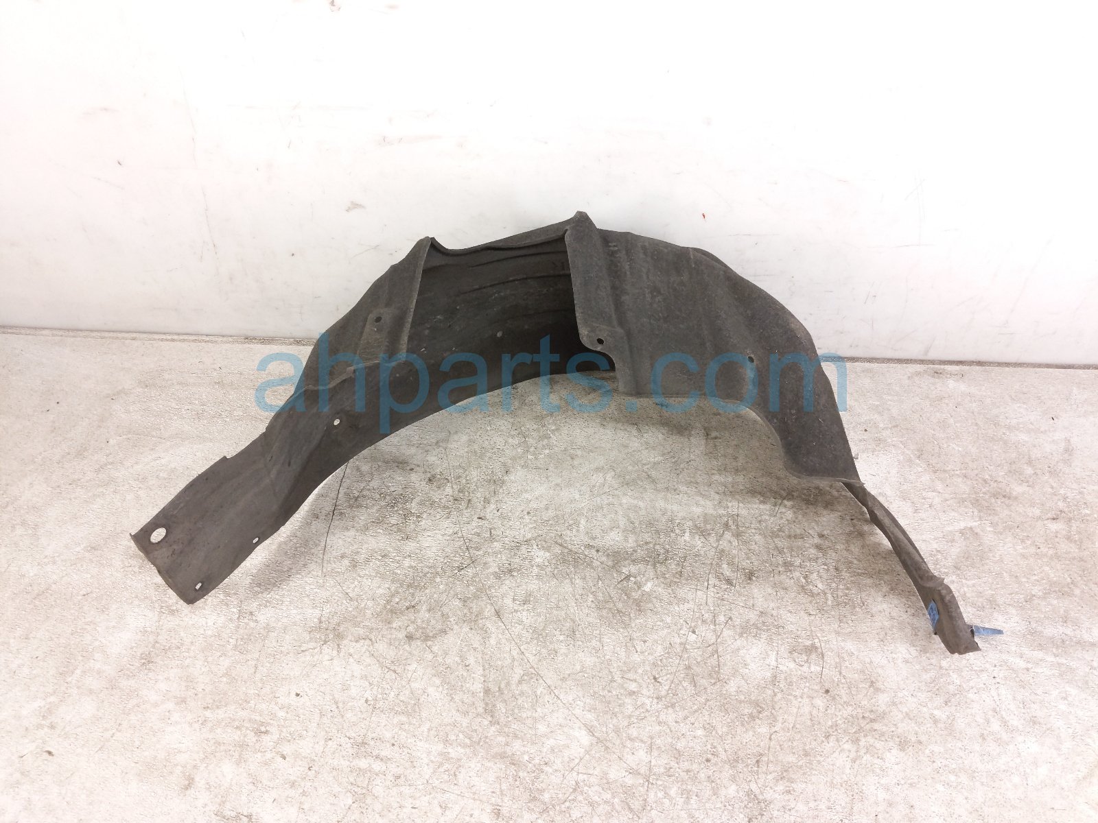 2019 Lexus Es300h Rear Passenger Inner Fender Liner 65637 33120 Replacement 2019 Lexus Es300h Rear Passenger Inner Fender Liner 65637 33120 Replacement thumbnail