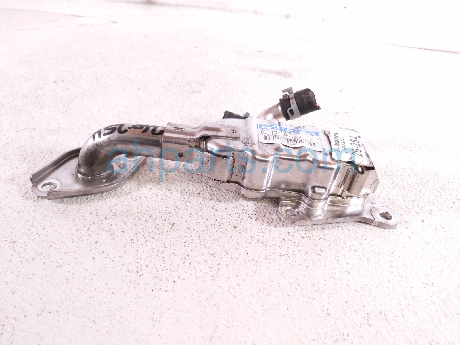 2019 Toyota Rav 4 Egr Cooler 2.5l Fwd 25680 25010 Replacement 2019 Toyota Rav 4 Egr Cooler 2.5l Fwd 25680 25010 Replacement thumbnail