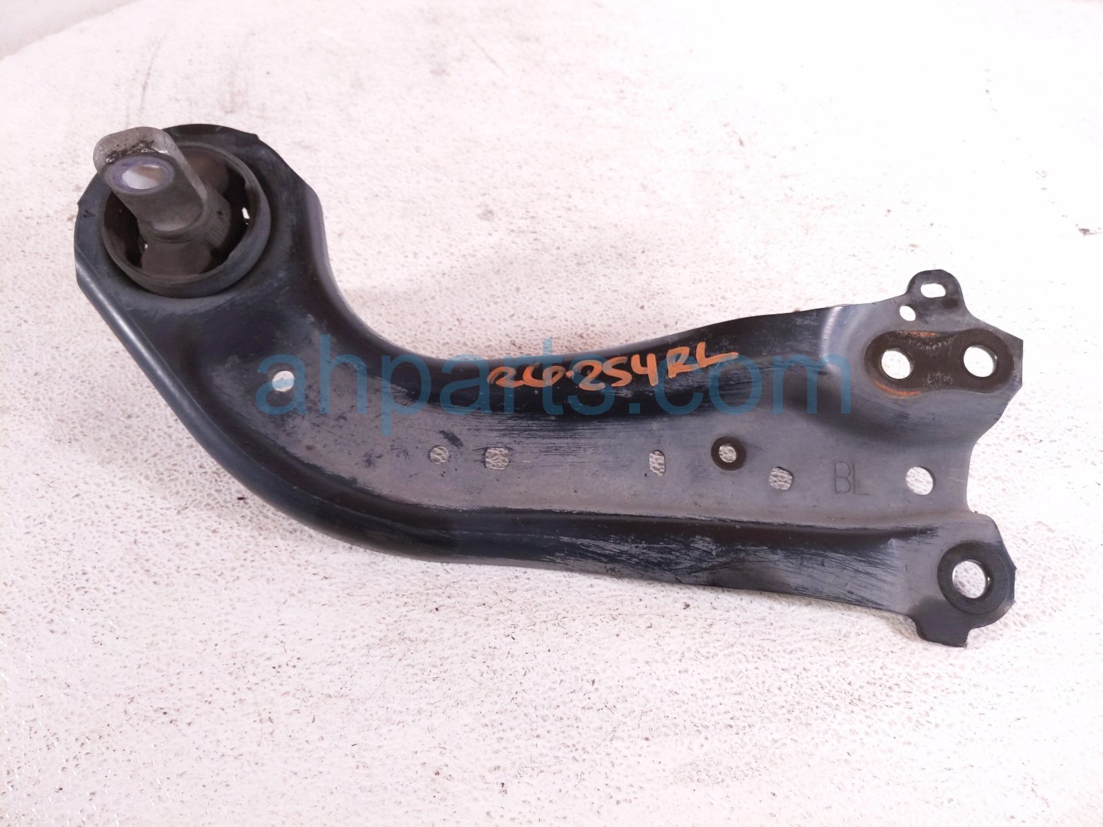 2019 Toyota Rav 4 Rear Driver Trailing Lower Control Arm 48780 42070 Replacement 2019 Toyota Rav 4 Rear Driver Trailing Lower Control Arm 48780 42070 Replacement