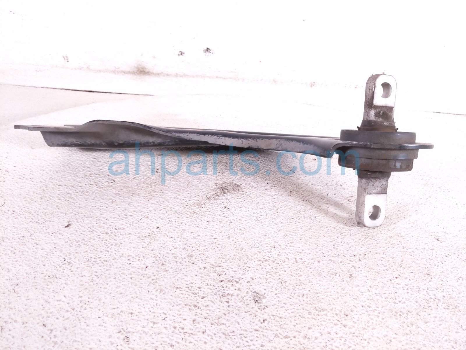 2019 Toyota Rav 4 Rear Driver Trailing Lower Control Arm 48780 42070 Replacement 2019 Toyota Rav 4 Rear Driver Trailing Lower Control Arm 48780 42070 Replacement thumbnail