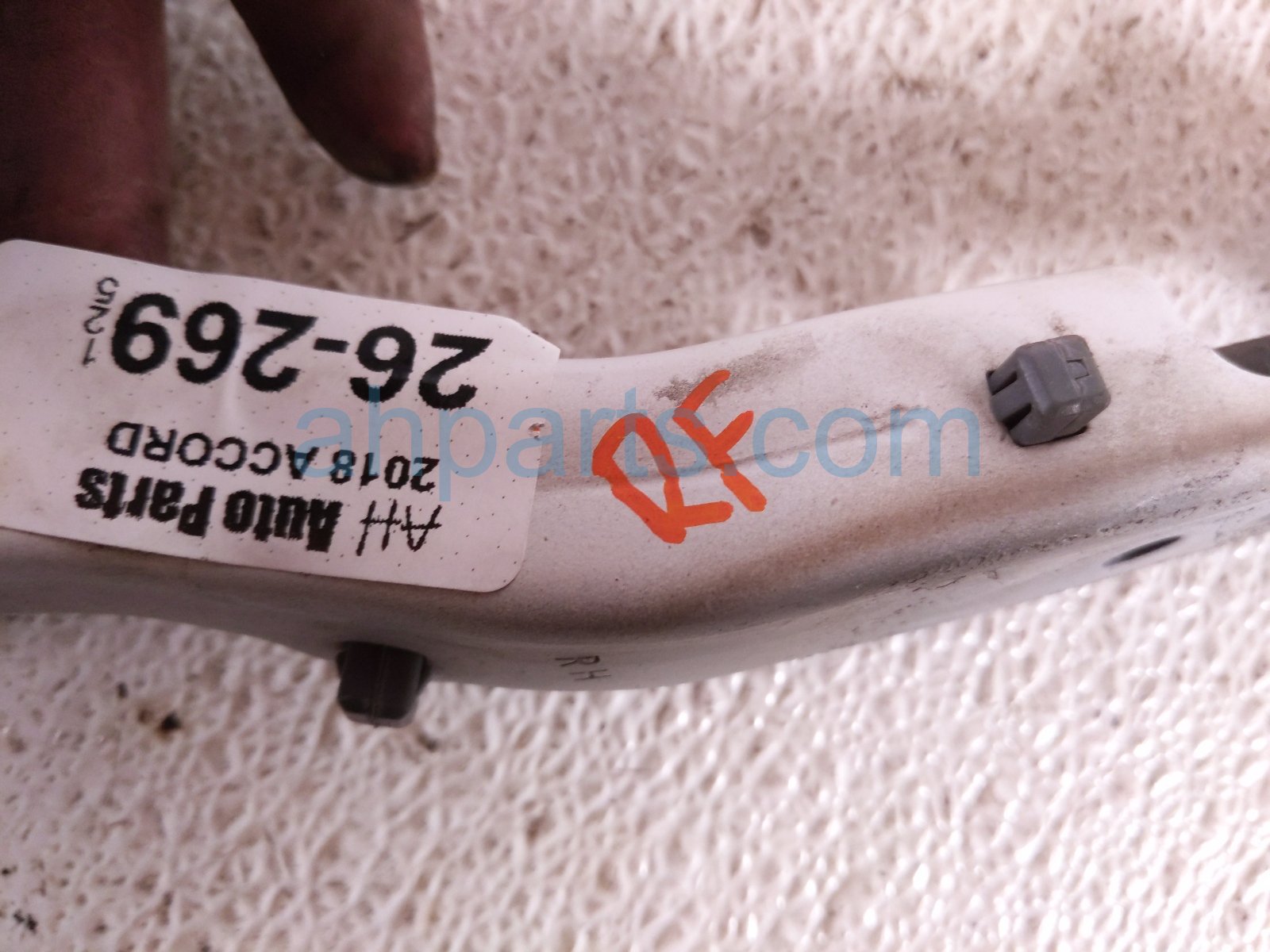 2018 Honda Accord Passenger Hood Hinge White Sdn 60120 TVA A00ZZ Replacement 2018 Honda Accord Passenger Hood Hinge White Sdn 60120 TVA A00ZZ Replacement thumbnail