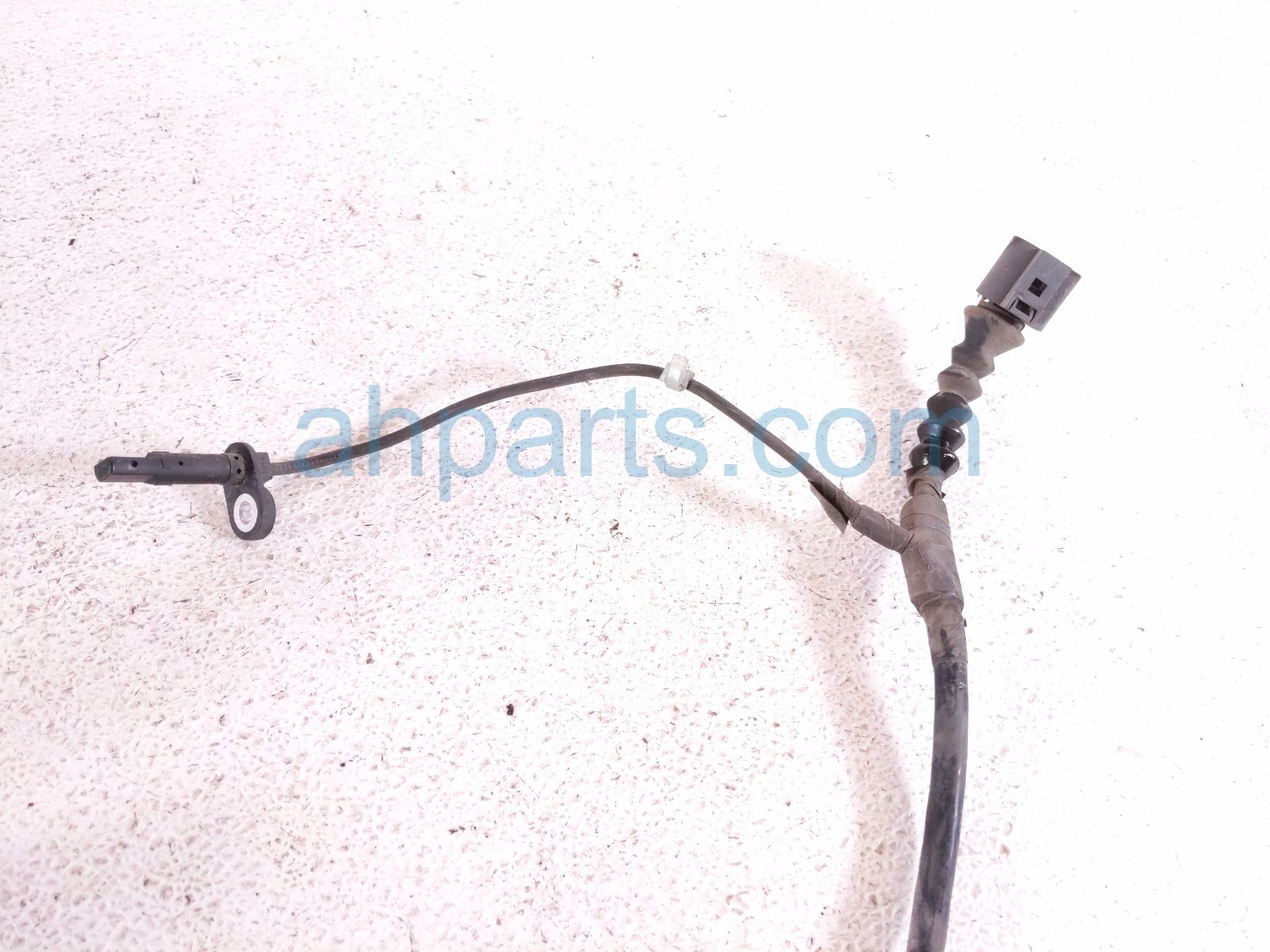 2018 Honda Accord Rear Driver Abs Epb Wire Harness 1.5t 47560 TVA A03 Replacement 2018 Honda Accord Rear Driver Abs Epb Wire Harness 1.5t 47560 TVA A03 Replacement thumbnail