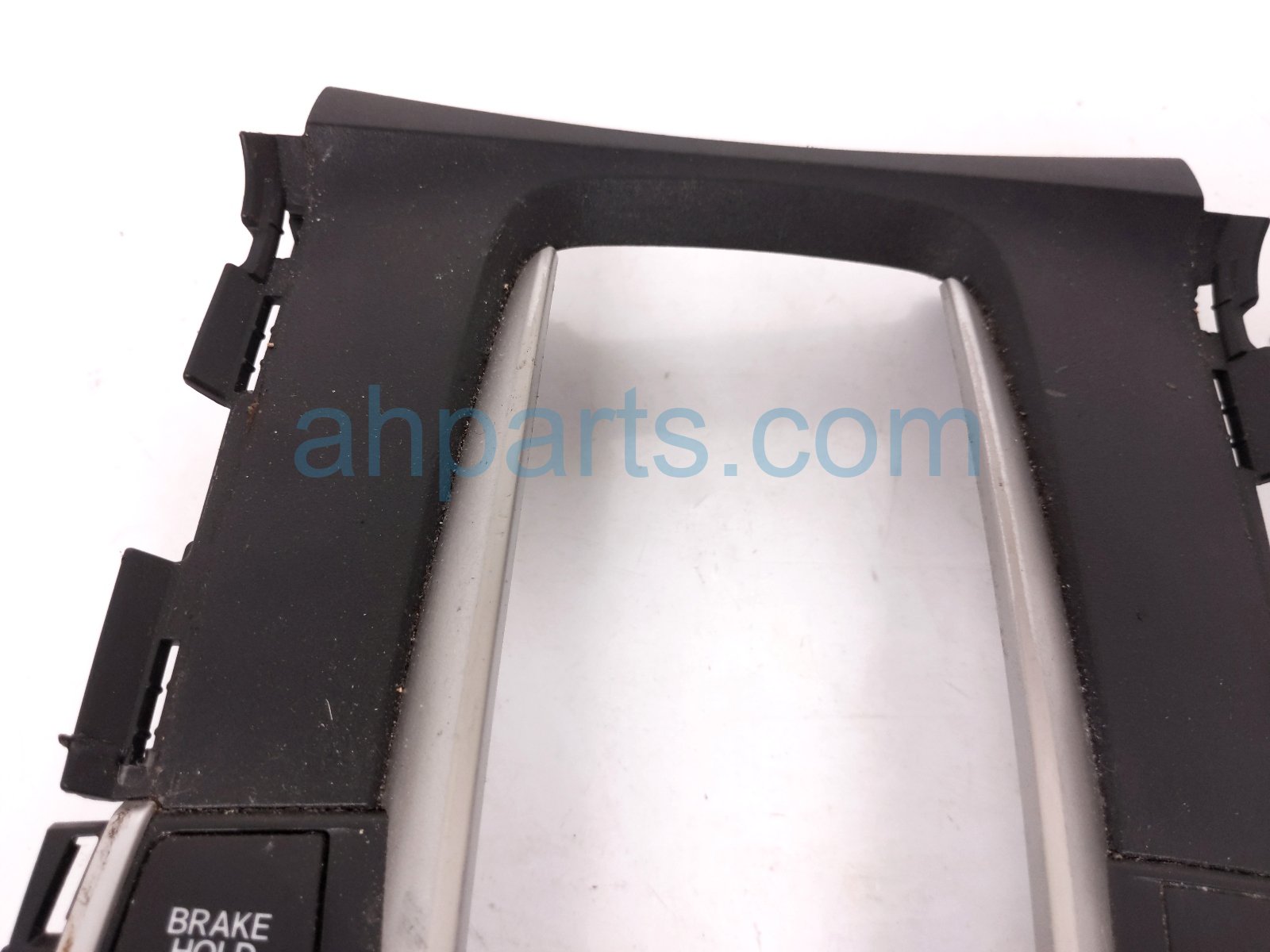 2016 Honda Civic Center Shifter Trim Bezel W/sw blk 77296 TBA A31ZA Replacement 2016 Honda Civic Center Shifter Trim Bezel W/sw blk 77296 TBA A31ZA Replacement thumbnail