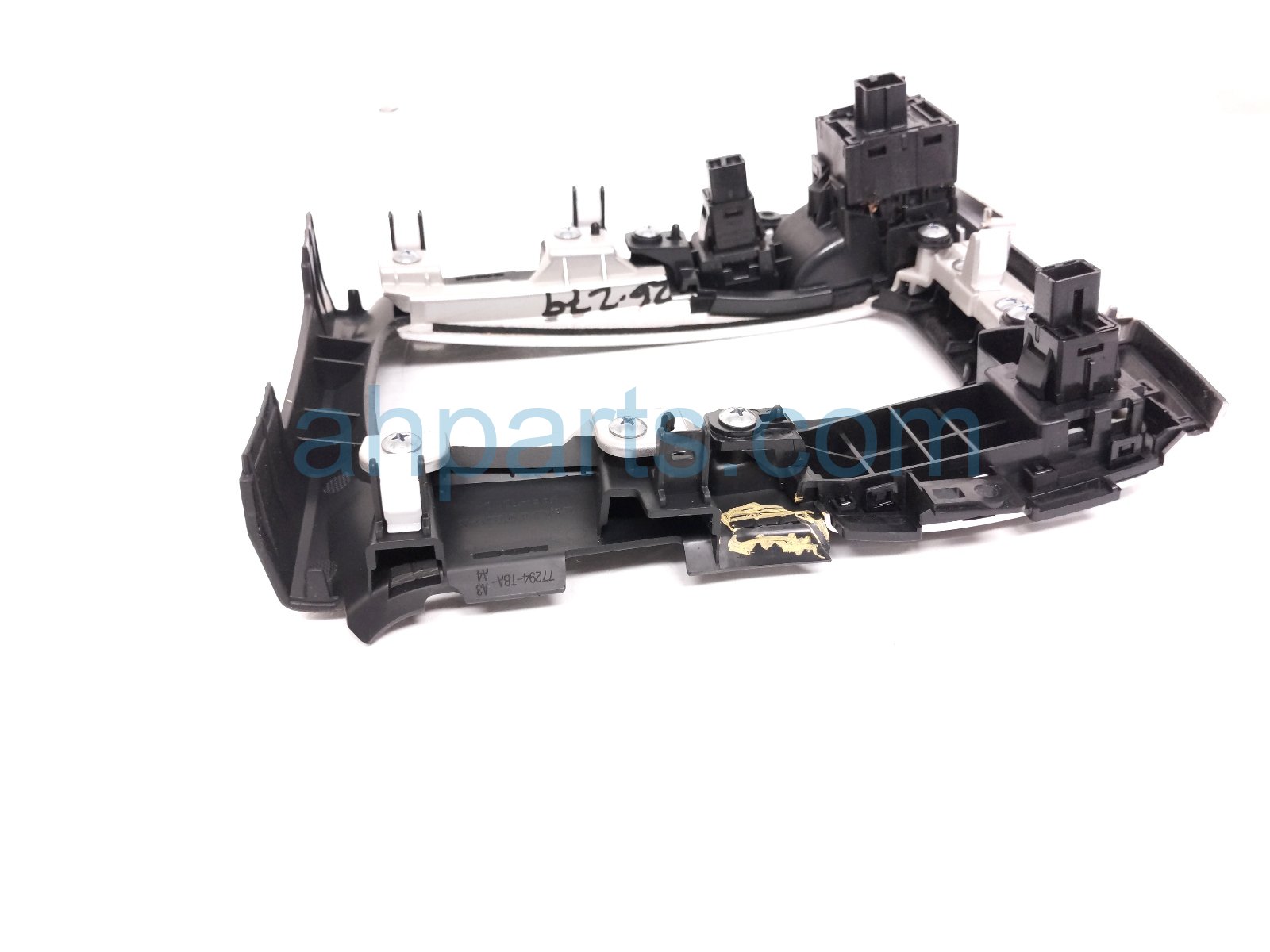 2016 Honda Civic Center Shifter Trim Bezel W/sw blk 77296 TBA A31ZA Replacement 2016 Honda Civic Center Shifter Trim Bezel W/sw blk 77296 TBA A31ZA Replacement thumbnail