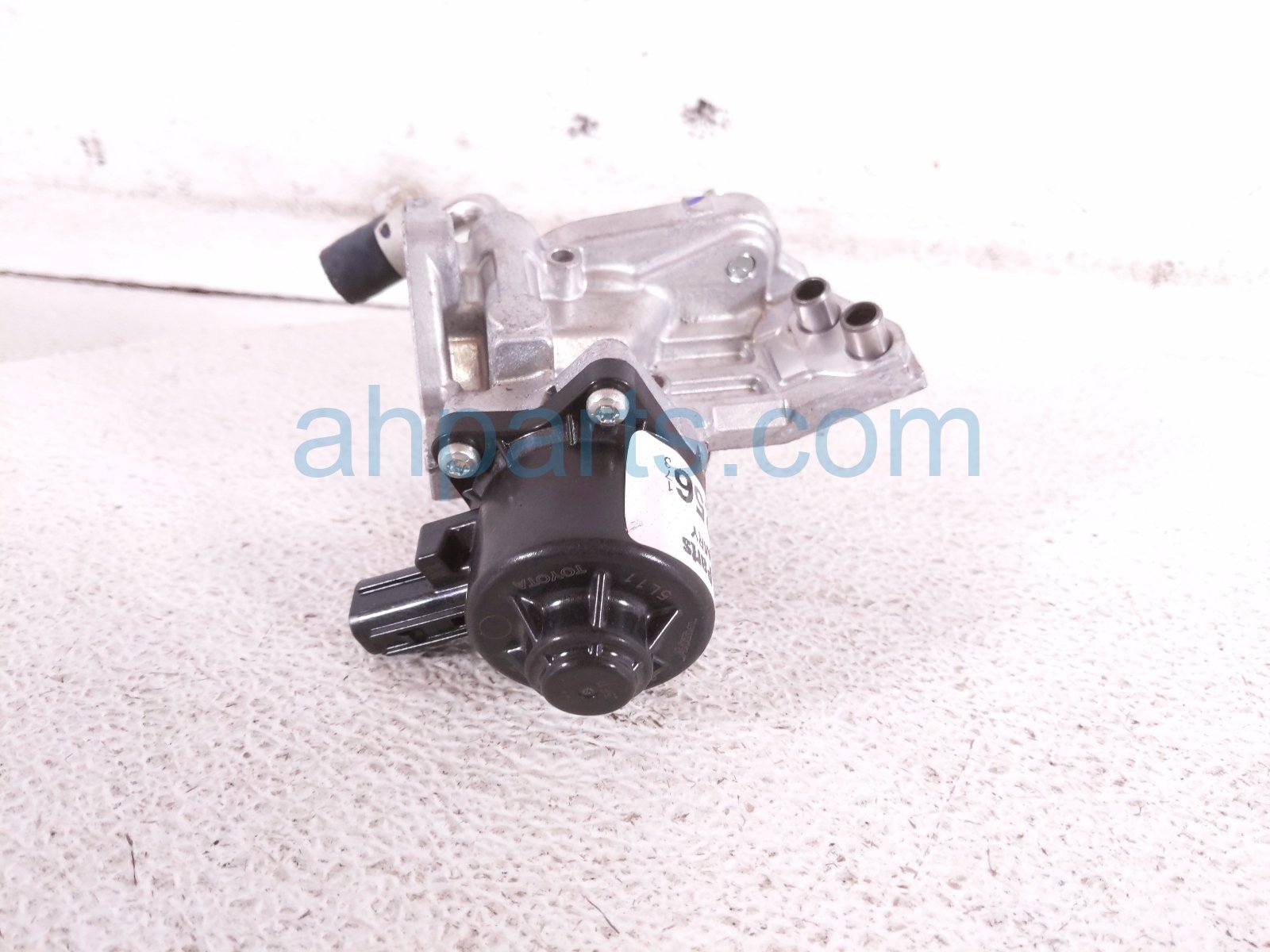 2026 Toyota Camry Egr Valve Assy 2.5l Fwd 25620 24050 Replacement 2026 Toyota Camry Egr Valve Assy 2.5l Fwd 25620 24050 Replacement thumbnail