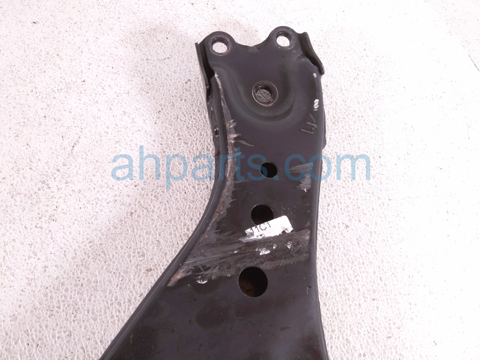 2026 Toyota Camry Front Passenger Lower Control Arm 48068 33090 Replacement 2026 Toyota Camry Front Passenger Lower Control Arm 48068 33090 Replacement thumbnail