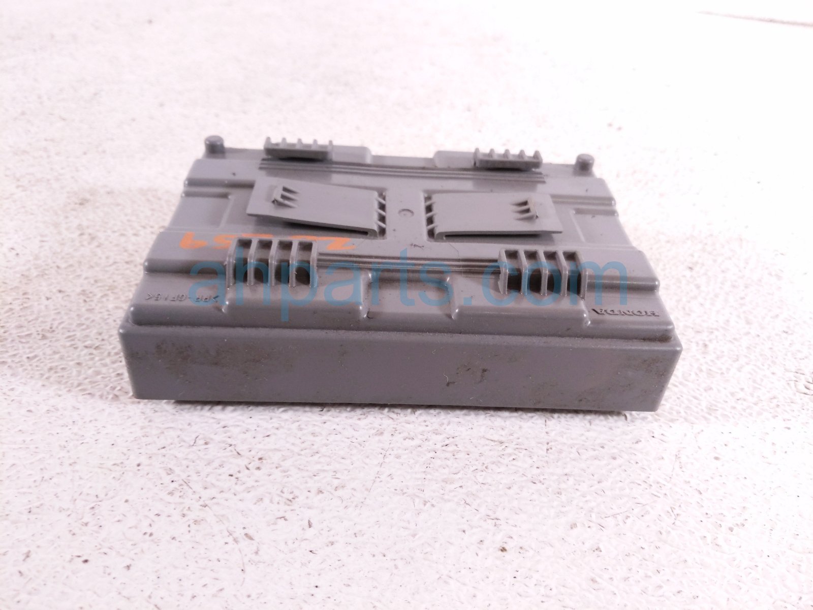 2018 Honda Accord Body Control Module Lx 38800 TVA A920 M1 Replacement 2018 Honda Accord Body Control Module Lx 38800 TVA A920 M1 Replacement thumbnail
