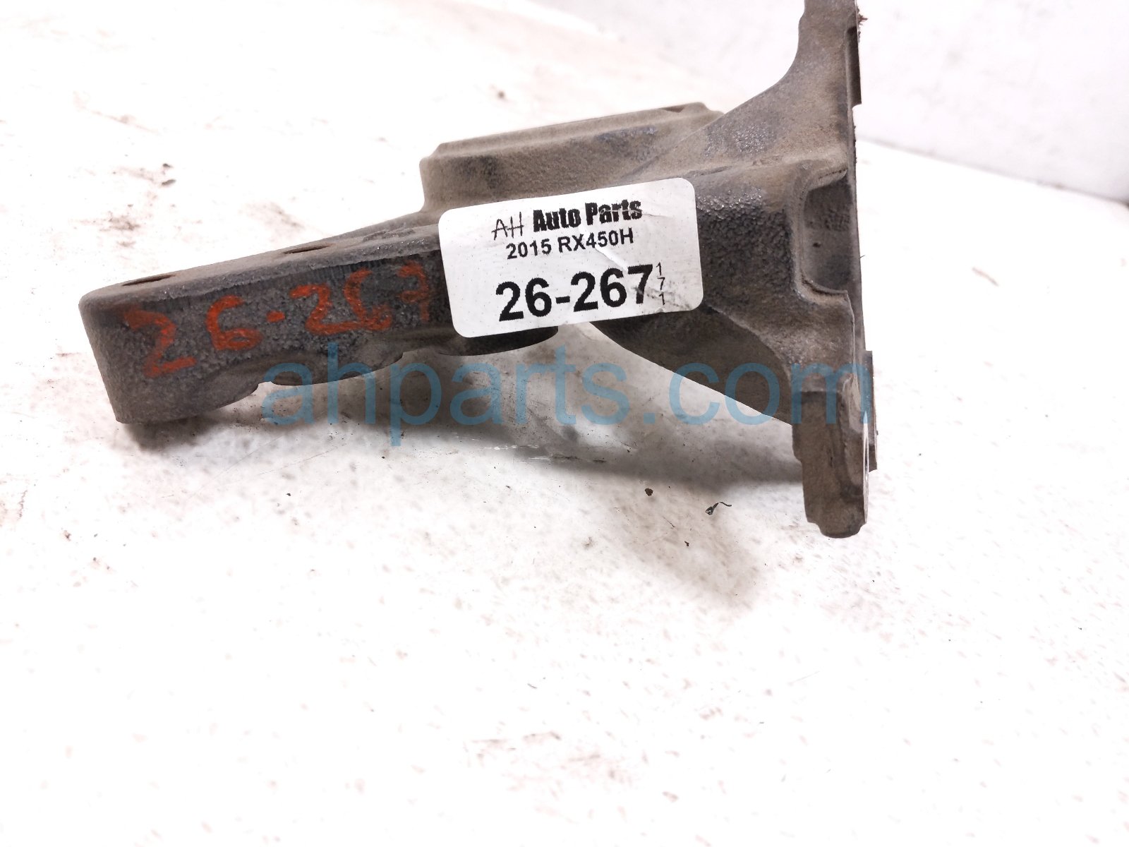 2015 Lexus Rx450h Engine/motor Passenger Trans Mount Bracket 3.5l Awd 12321 31040 Replacement 2015 Lexus Rx450h Engine/motor Passenger Trans Mount Bracket 3.5l Awd 12321 31040 Replacement thumbnail