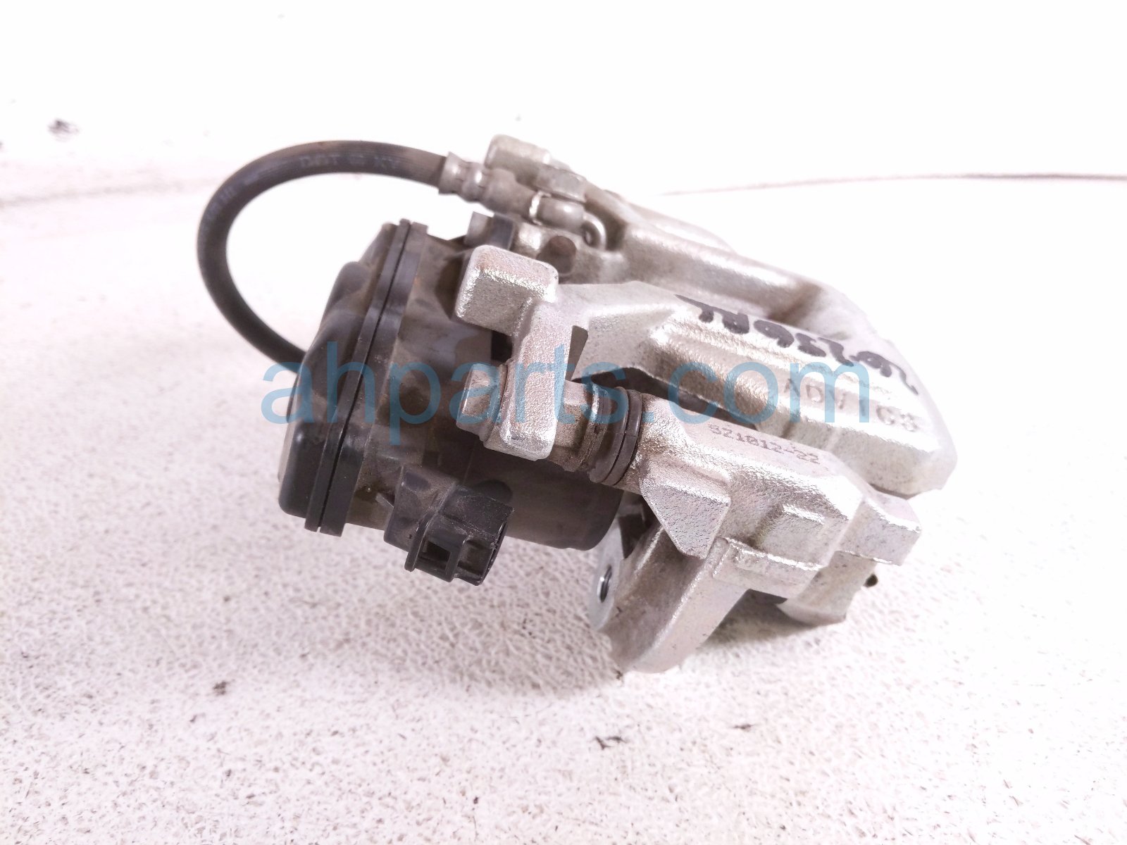 2026 Toyota Camry Brake Rear Driver Caliper W/ Epb Motor 47822 06160 Replacement 2026 Toyota Camry Brake Rear Driver Caliper W/ Epb Motor 47822 06160 Replacement thumbnail