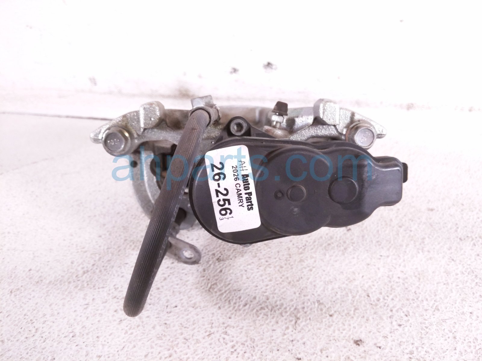 2026 Toyota Camry Brake Rear Driver Caliper W/ Epb Motor 47822 06160 Replacement 2026 Toyota Camry Brake Rear Driver Caliper W/ Epb Motor 47822 06160 Replacement thumbnail