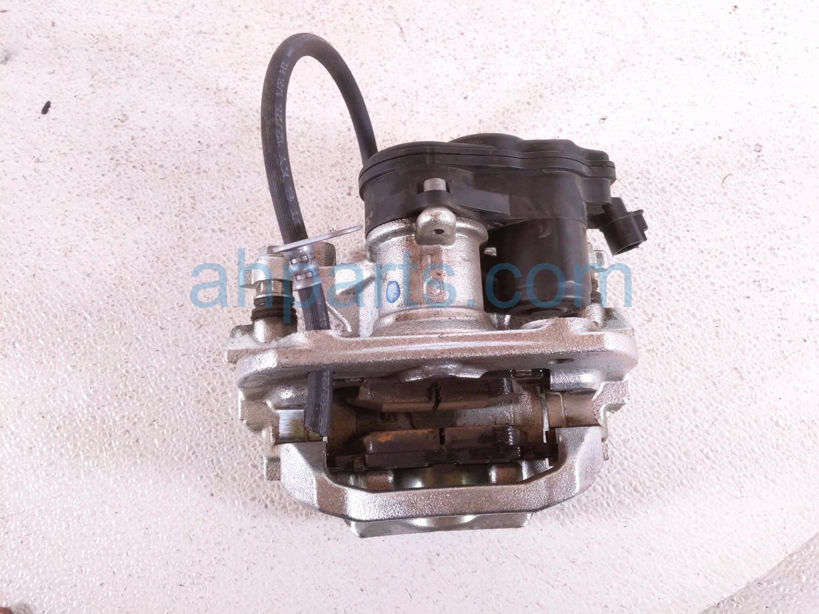 2026 Toyota Camry Brake Rear Driver Caliper W/ Epb Motor 47822 06160 Replacement 2026 Toyota Camry Brake Rear Driver Caliper W/ Epb Motor 47822 06160 Replacement thumbnail