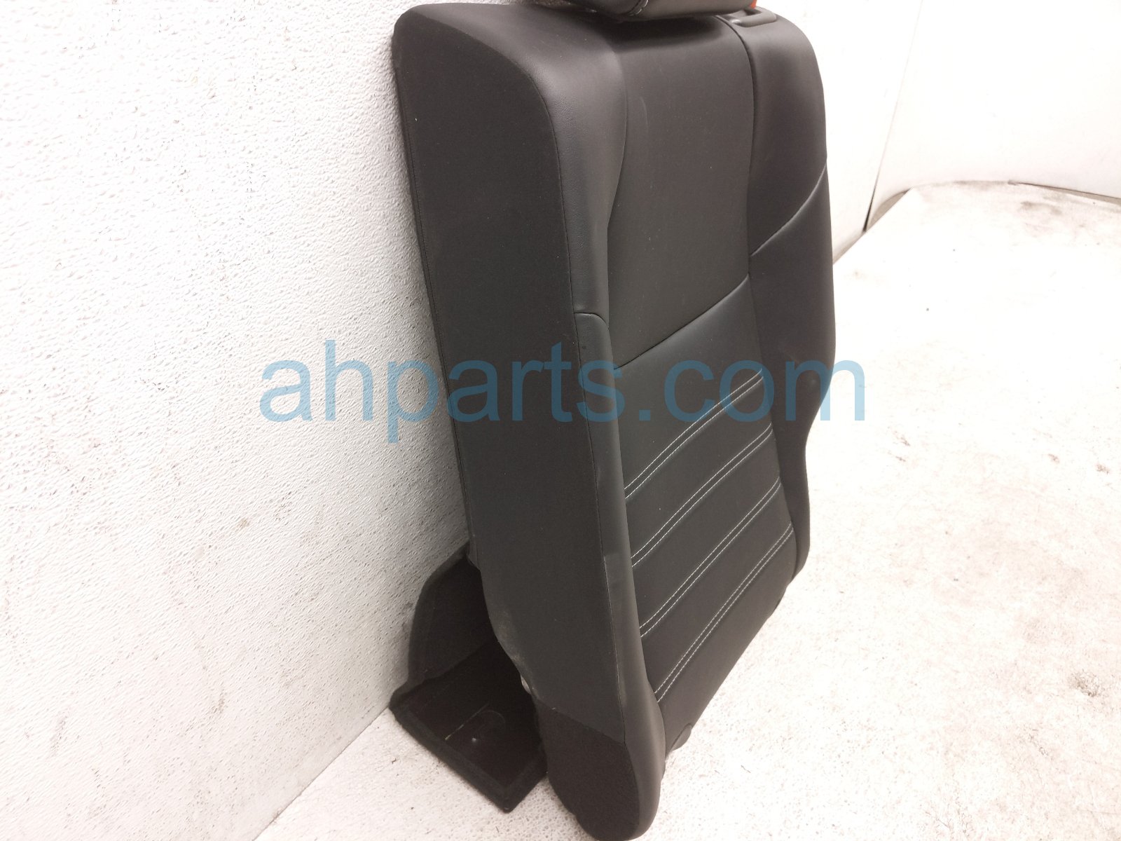 2024 Toyota Rav 4 (2nd Row) Rear Driver 2nd Row Seat Backrest Black 71078 0R230 C2 Replacement 2024 Toyota Rav 4 (2nd Row) Rear Driver 2nd Row Seat Backrest Black 71078 0R230 C2 Replacement thumbnail