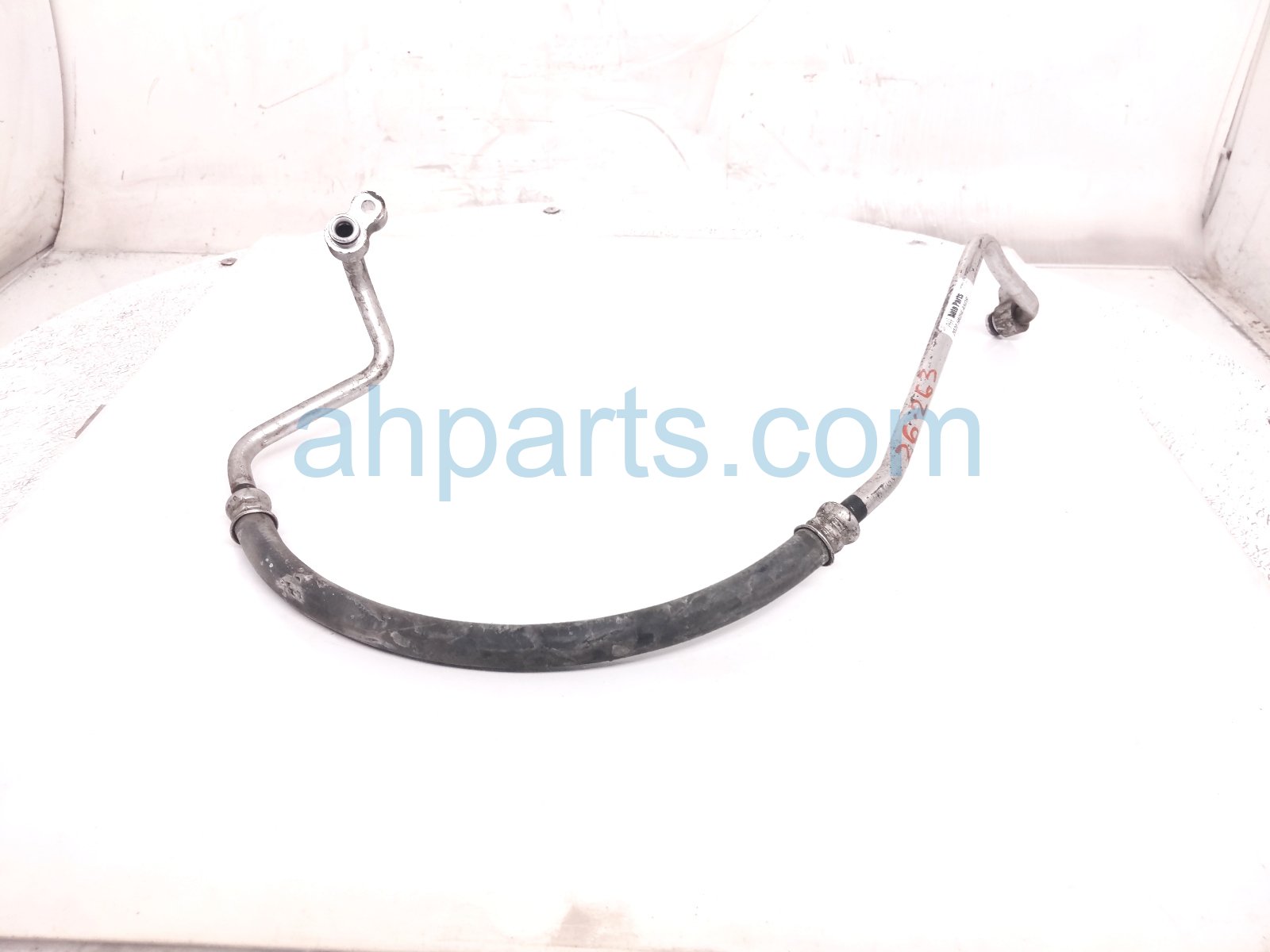Toyota A/C DISCHARGE HOSE - 3.5L