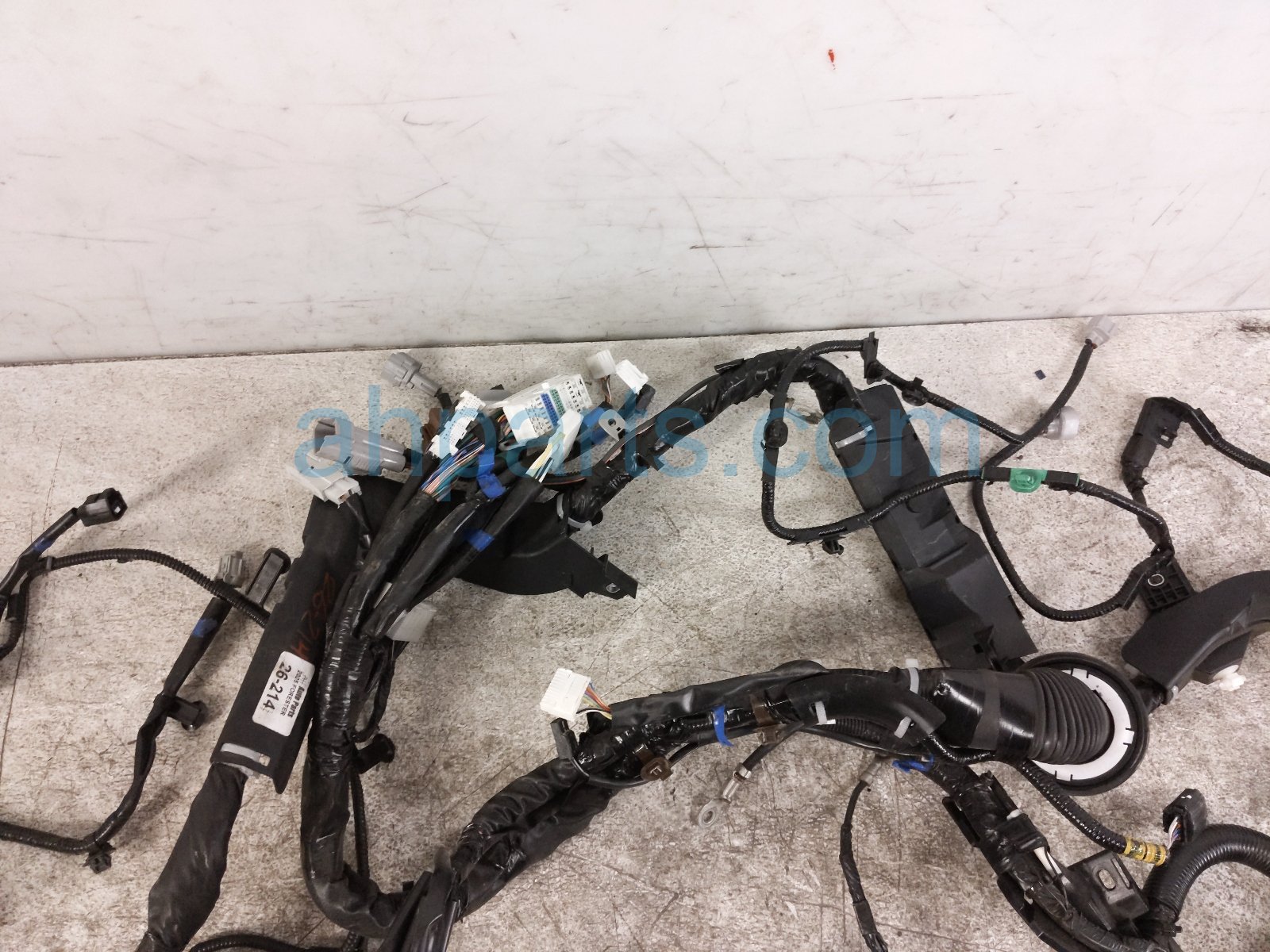 2025 Subaru Forester Engine Room Harness W/fuse 2.5l Awd 81402SL030 Replacement 2025 Subaru Forester Engine Room Harness W/fuse 2.5l Awd 81402SL030 Replacement thumbnail