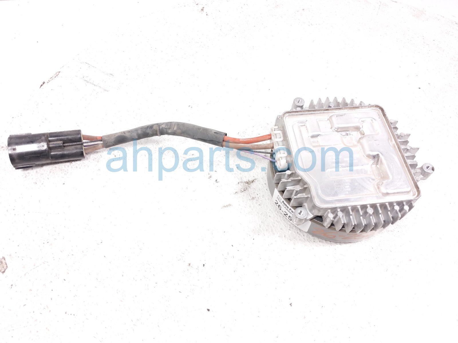 Kia RADIATOR FAN MOTOR ONLY - 1.6T