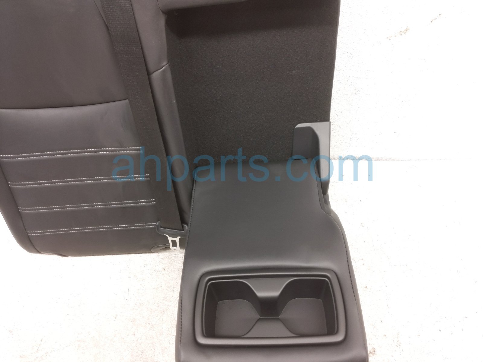 2024 Toyota Rav 4 (2nd Row) Rear Passenger 2nd Row Seat Backrest Black 71077 0R230 C3 Replacement 2024 Toyota Rav 4 (2nd Row) Rear Passenger 2nd Row Seat Backrest Black 71077 0R230 C3 Replacement thumbnail