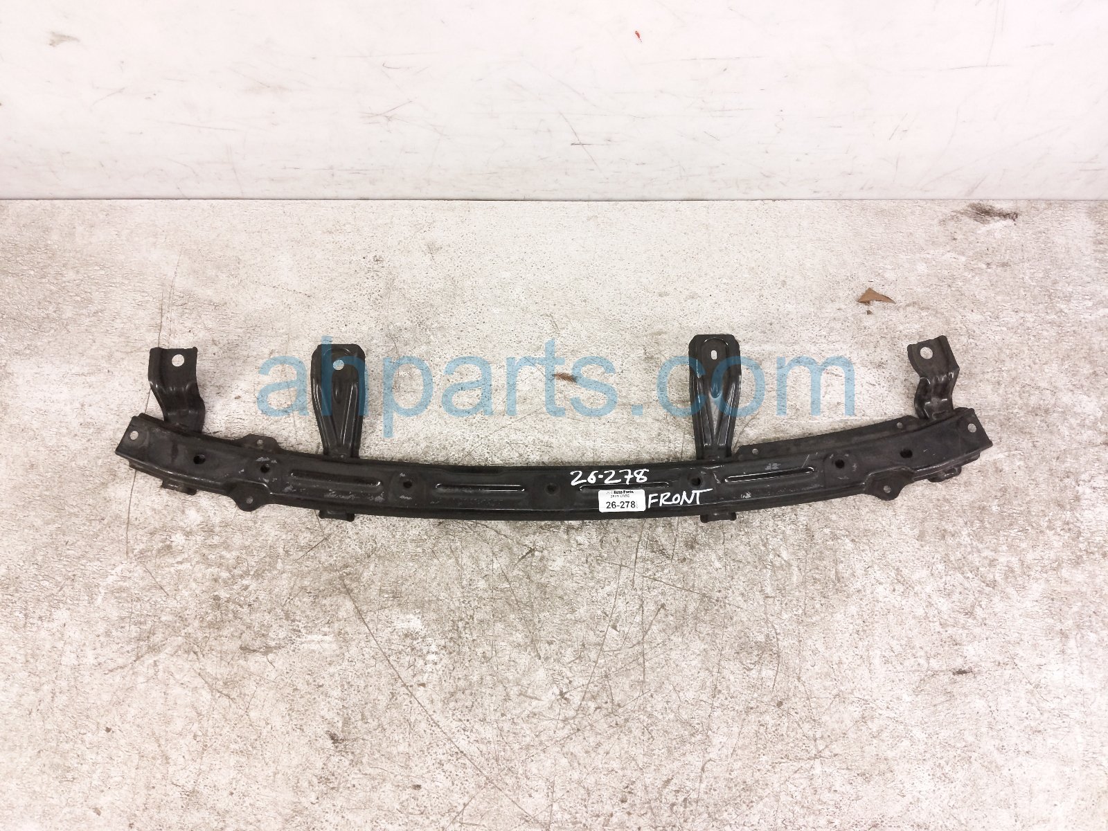 Honda FRONT BUMPER UPPER RETAINER Honda FRONT BUMPER UPPER RETAINER