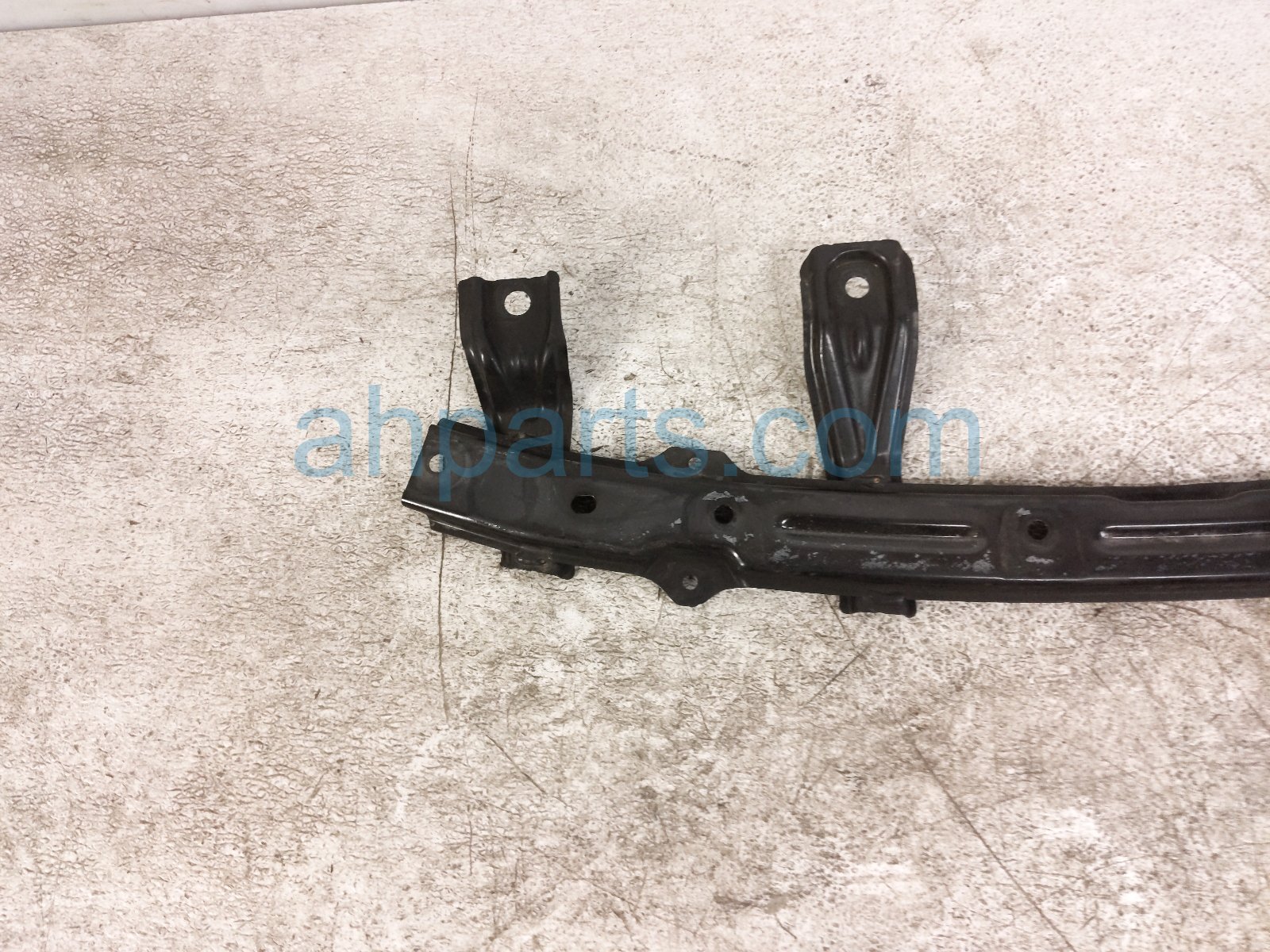 2021 Honda Civic Reinforcement Bar / Beam Front Bumper Upper Retainer 71150 TGG A00 Replacement 2021 Honda Civic Reinforcement Bar / Beam Front Bumper Upper Retainer 71150 TGG A00 Replacement thumbnail