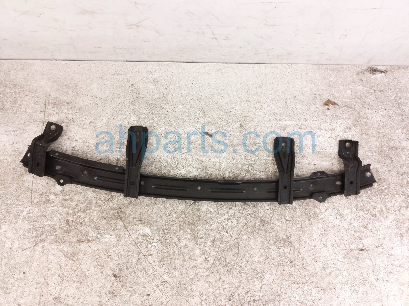 2021 Honda Civic Reinforcement Bar / Beam Front Bumper Upper Retainer 71150 TGG A00 Replacement 2021 Honda Civic Reinforcement Bar / Beam Front Bumper Upper Retainer 71150 TGG A00 Replacement thumbnail