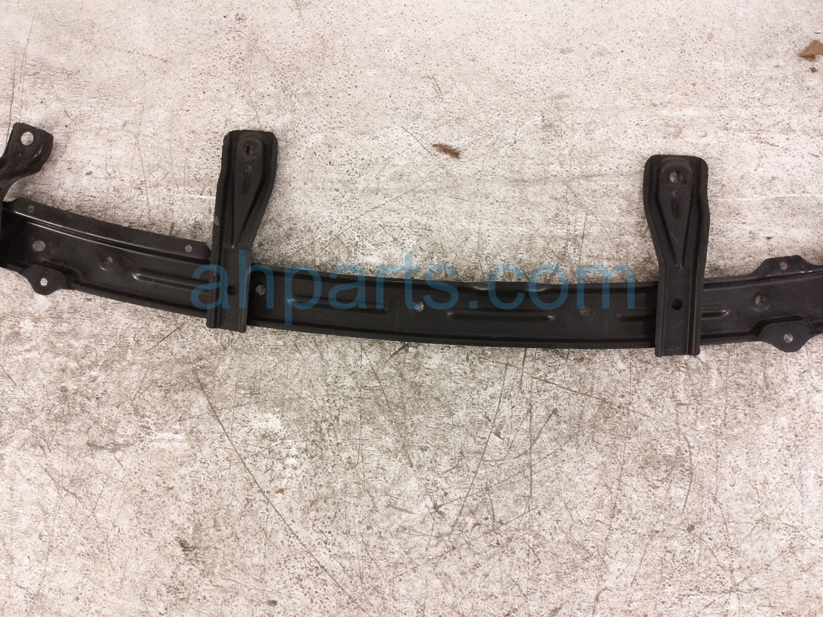 2021 Honda Civic Reinforcement Bar / Beam Front Bumper Upper Retainer 71150 TGG A00 Replacement 2021 Honda Civic Reinforcement Bar / Beam Front Bumper Upper Retainer 71150 TGG A00 Replacement thumbnail