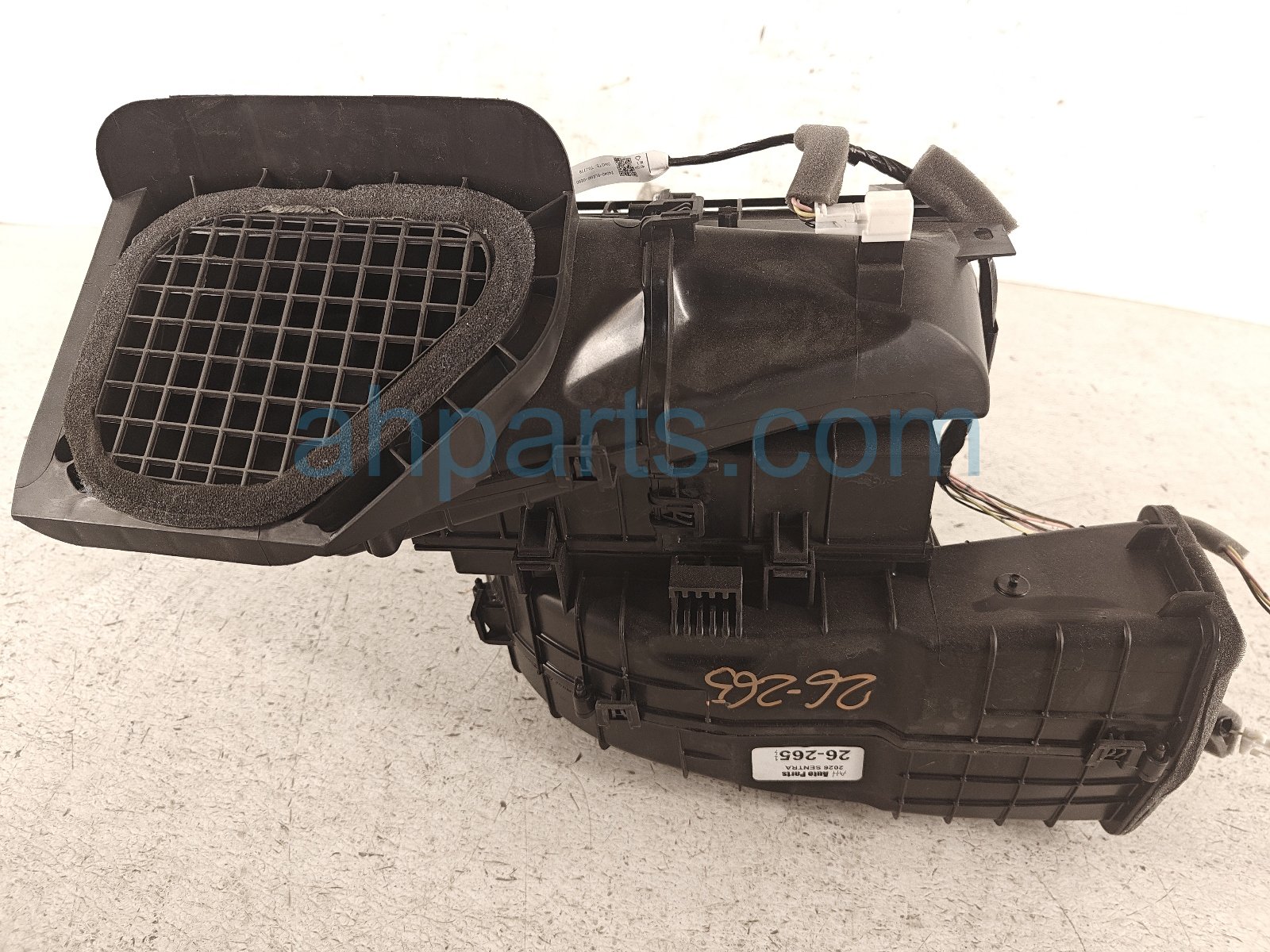 2026 Nissan Sentra Air Blower Motor Assy 2.0l 27200 7SF0A Replacement 2026 Nissan Sentra Air Blower Motor Assy 2.0l 27200 7SF0A Replacement thumbnail