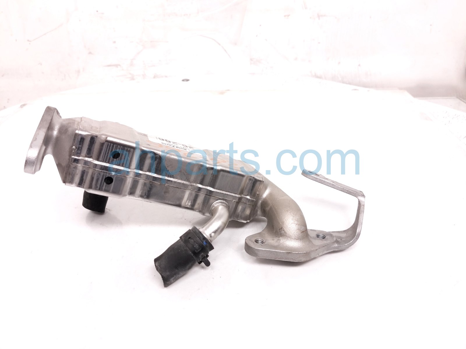 2025 Honda Civic Egr Valve Cooler Hybrid 2.0l 18720 6MA J01 Replacement 2025 Honda Civic Egr Valve Cooler Hybrid 2.0l 18720 6MA J01 Replacement thumbnail